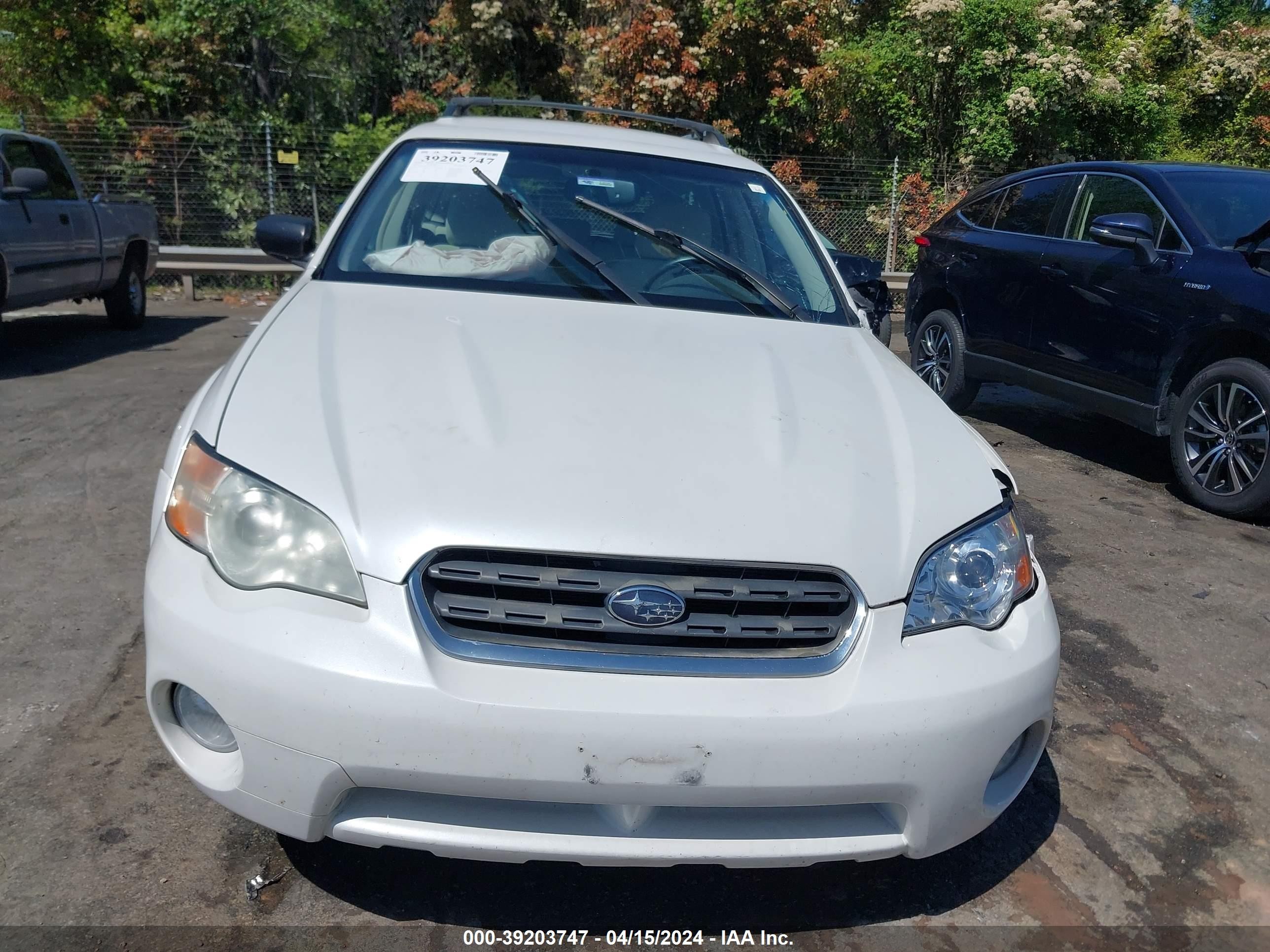 Photo 10 VIN: 4S4BP61C177335619 - SUBARU OUTBACK 