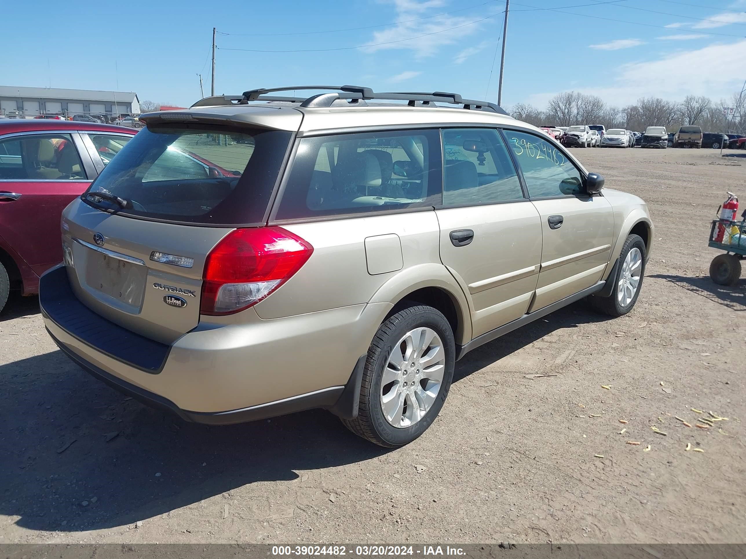 Photo 3 VIN: 4S4BP61C187303593 - SUBARU OUTBACK 