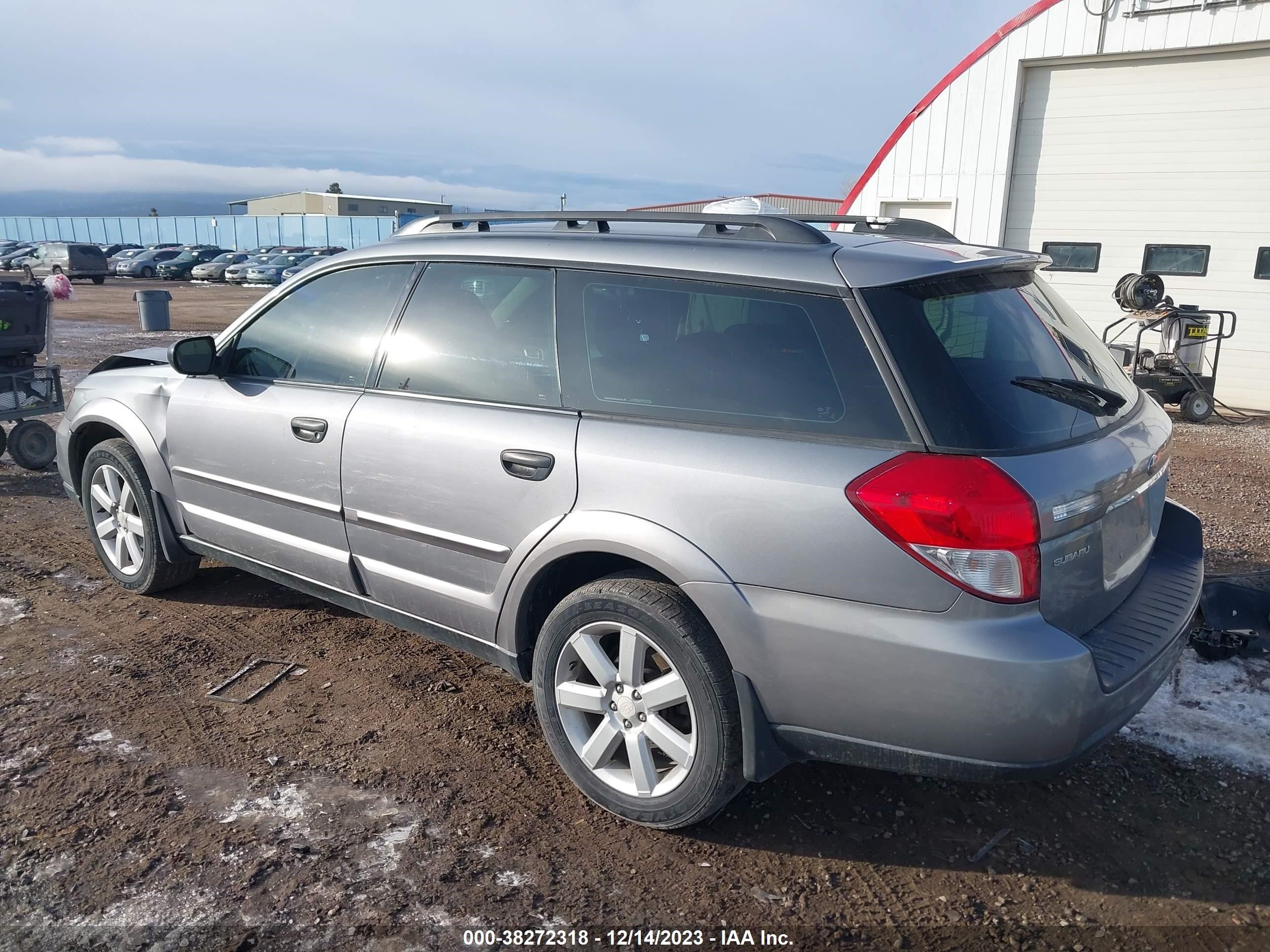 Photo 2 VIN: 4S4BP61C197332920 - SUBARU OUTBACK 