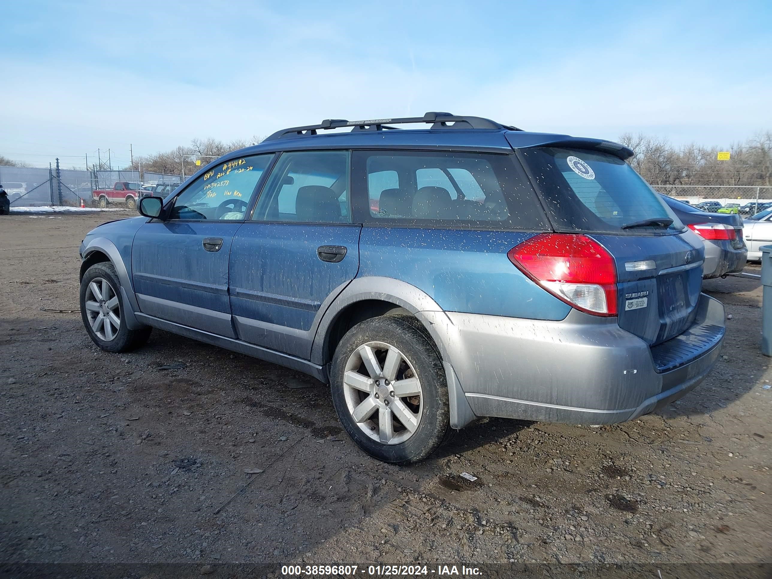 Photo 2 VIN: 4S4BP61C297342873 - SUBARU OUTBACK 