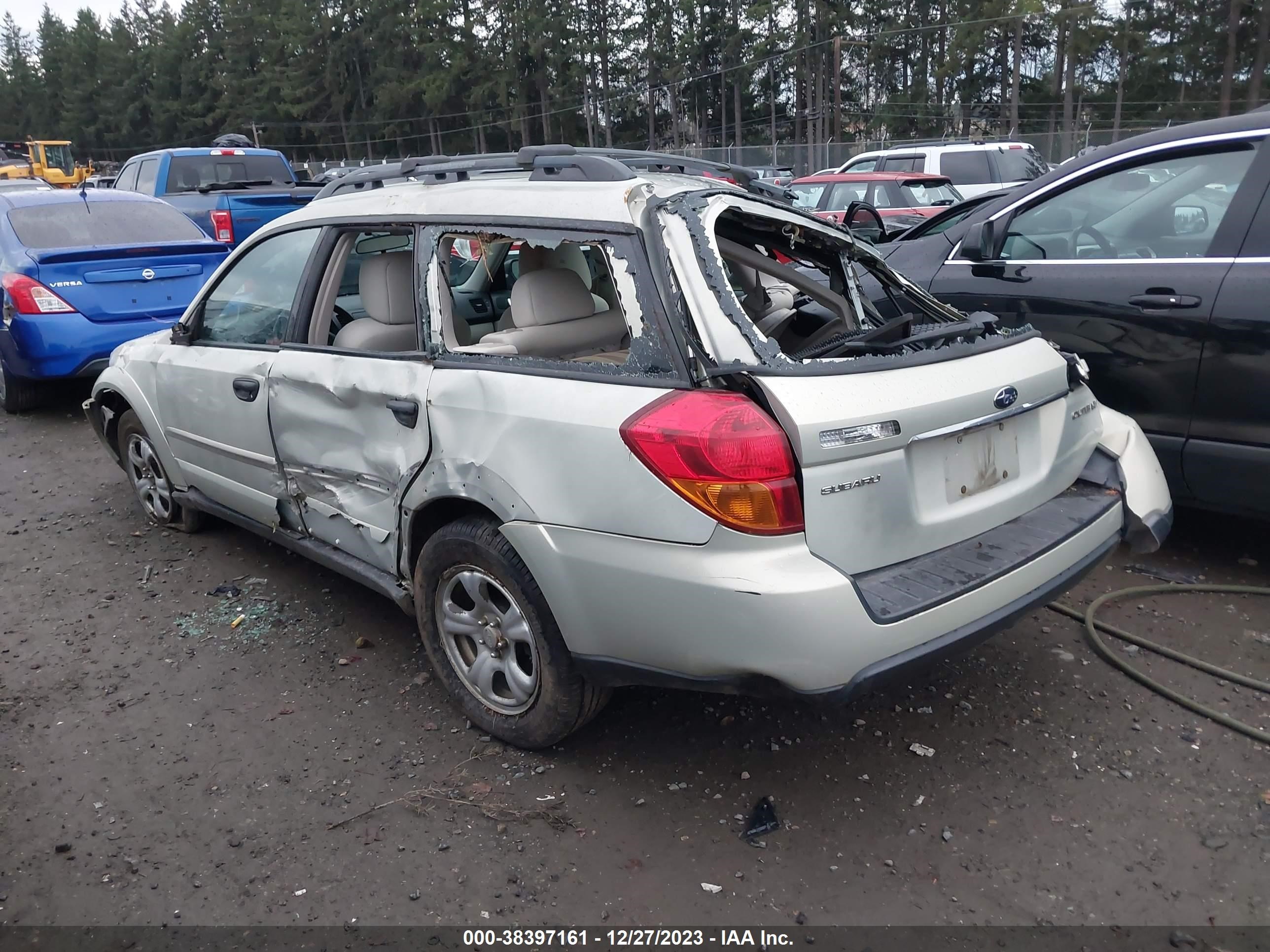 Photo 2 VIN: 4S4BP61C477313999 - SUBARU OUTBACK 