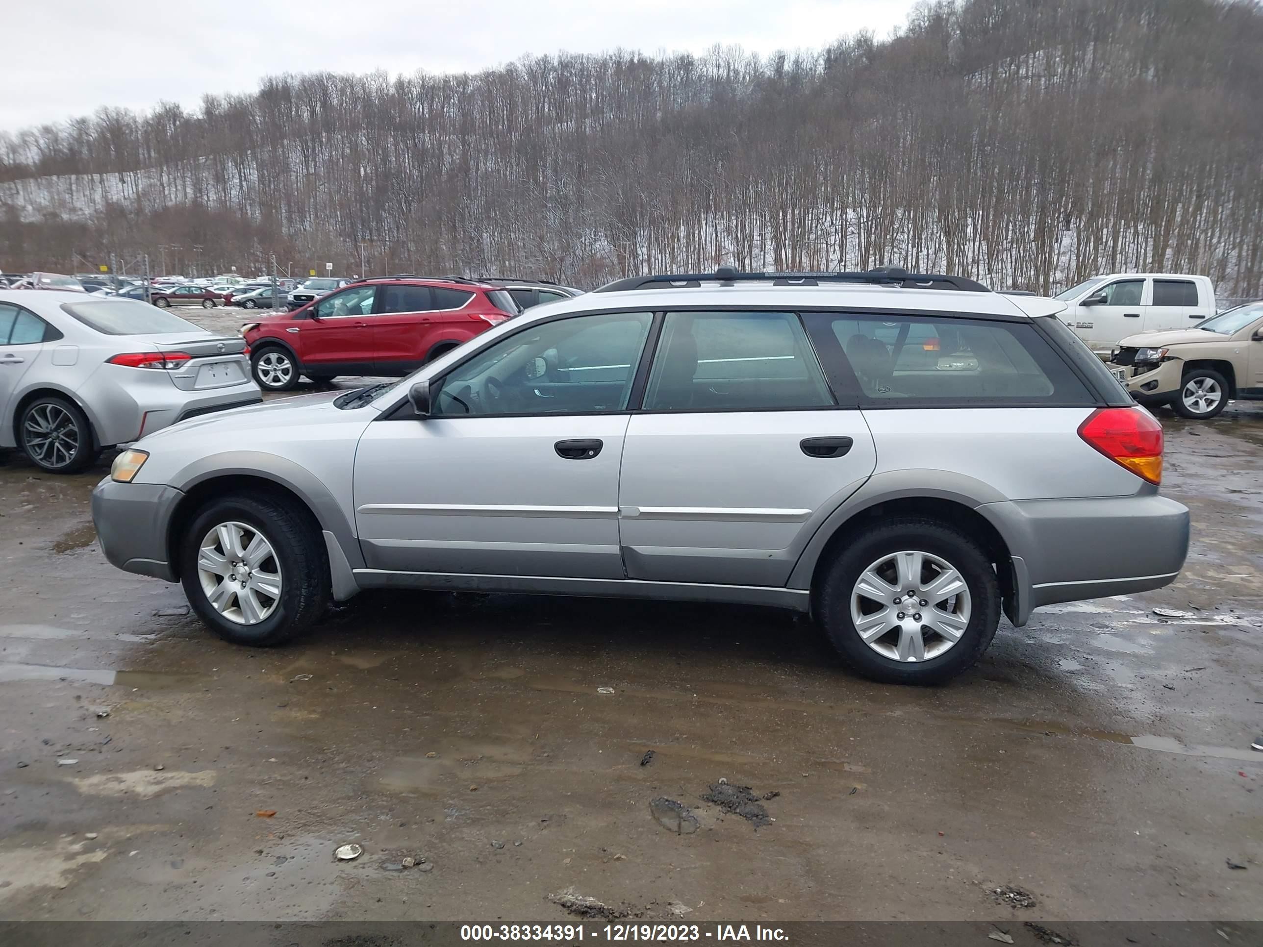 Photo 13 VIN: 4S4BP61C557387896 - SUBARU OUTBACK 