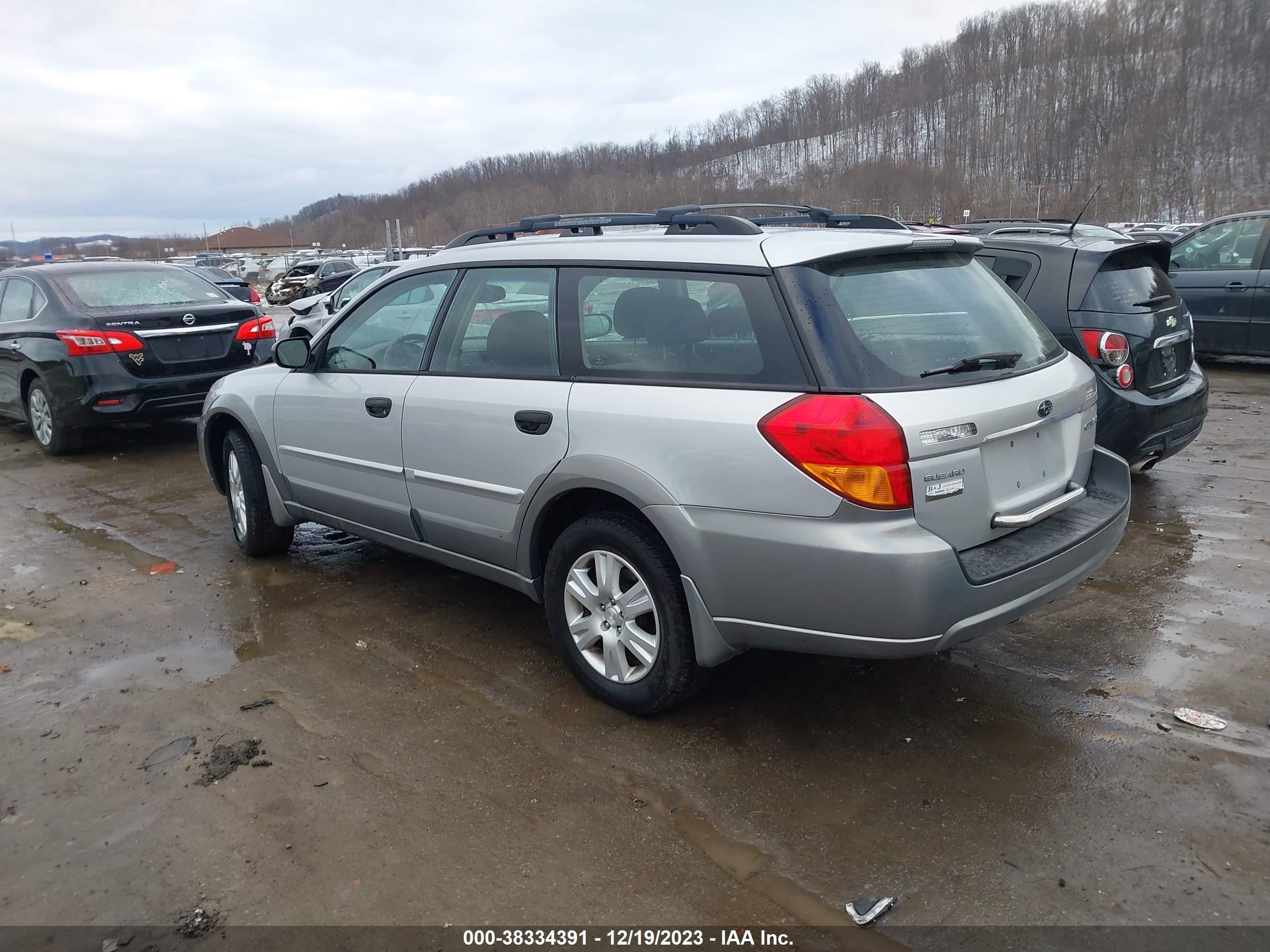 Photo 2 VIN: 4S4BP61C557387896 - SUBARU OUTBACK 