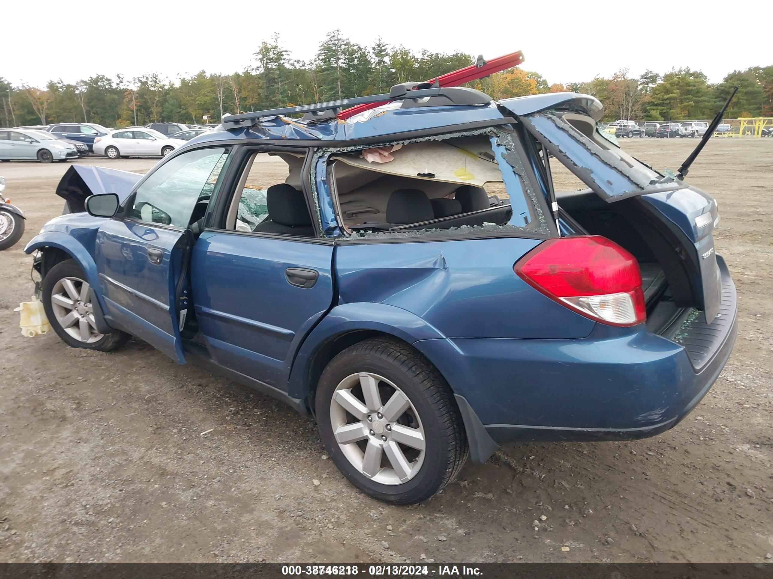 Photo 3 VIN: 4S4BP61C587308277 - SUBARU OUTBACK 