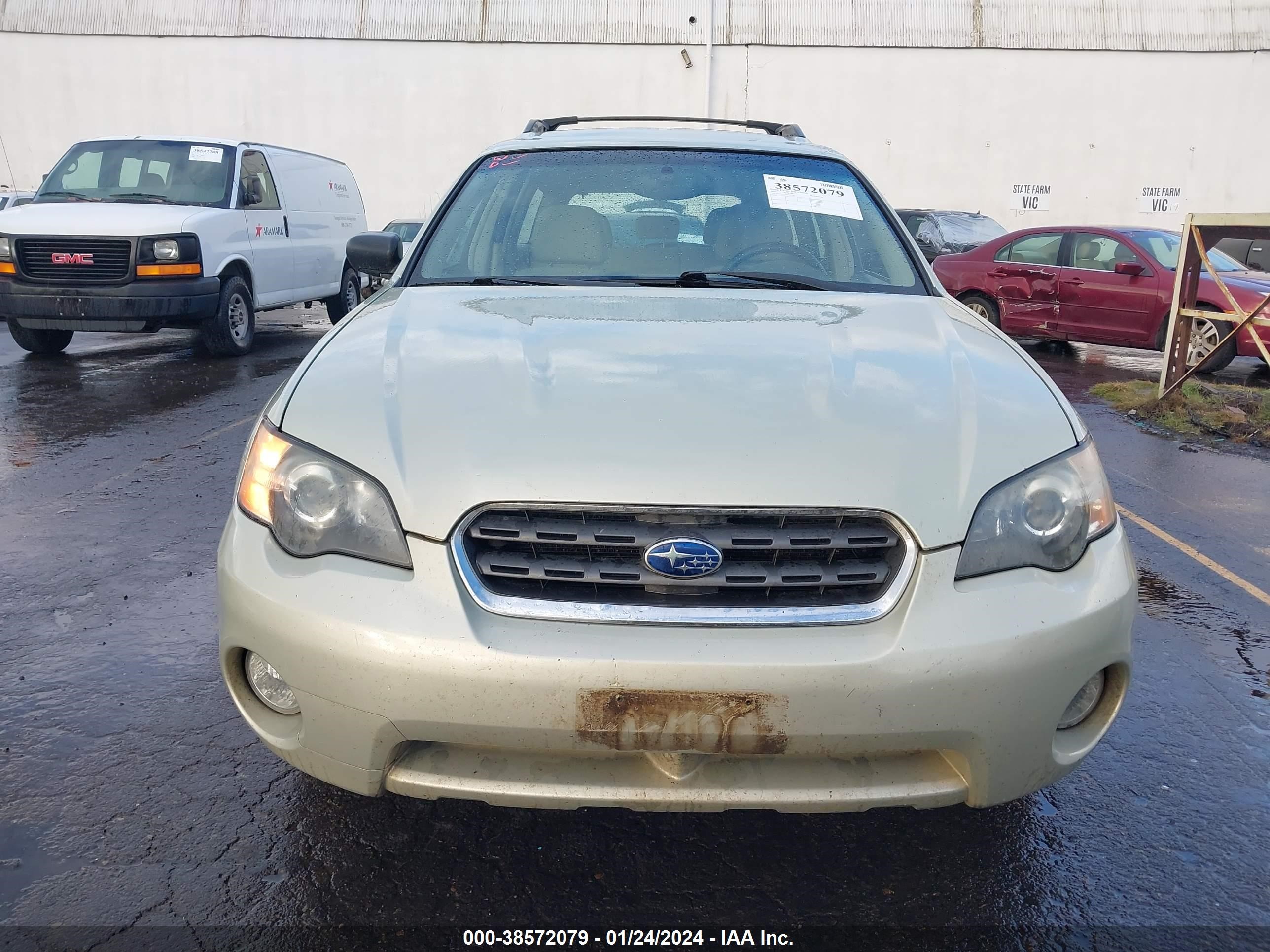 Photo 11 VIN: 4S4BP61C657302340 - SUBARU OUTBACK 