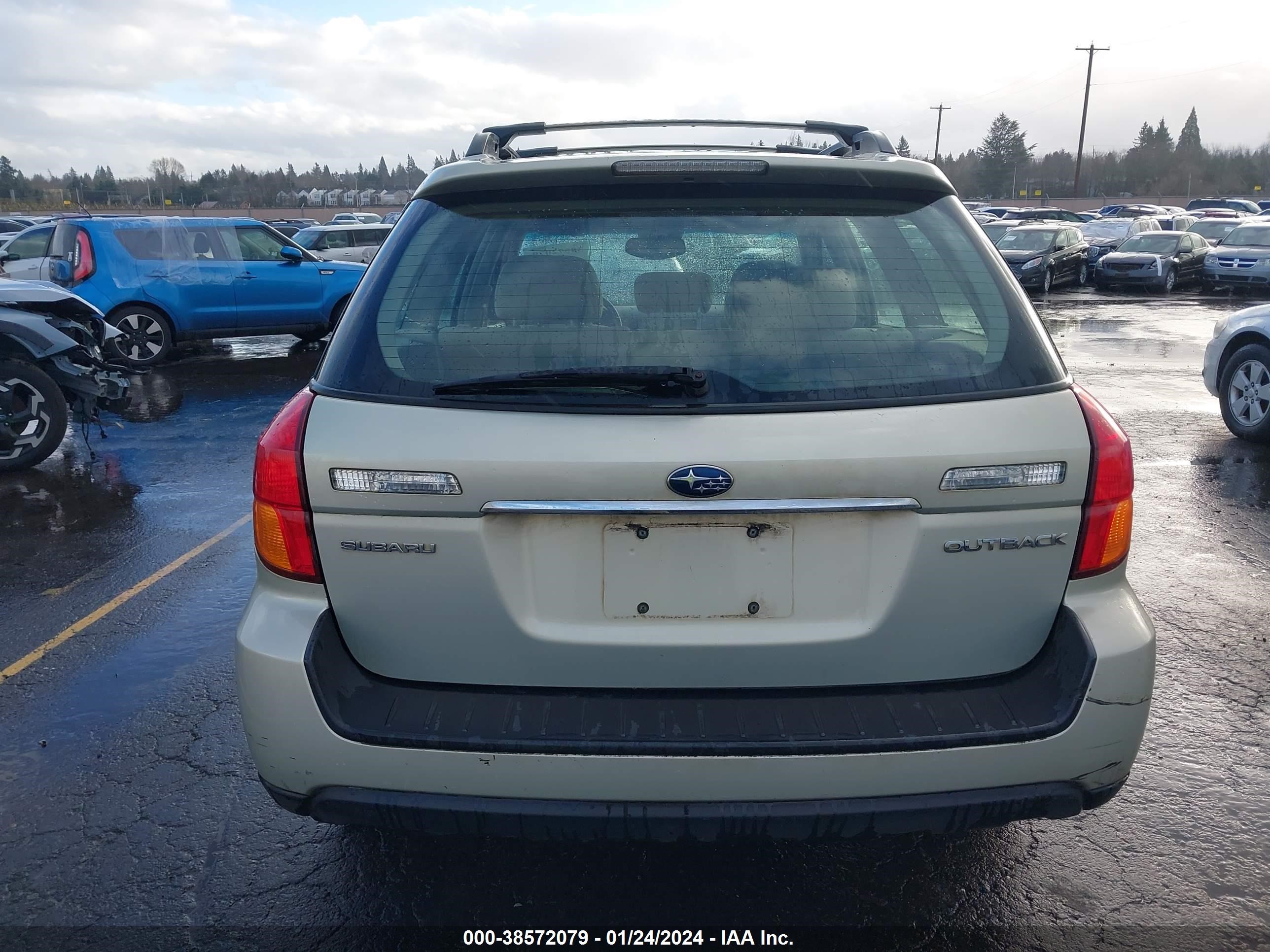 Photo 15 VIN: 4S4BP61C657302340 - SUBARU OUTBACK 