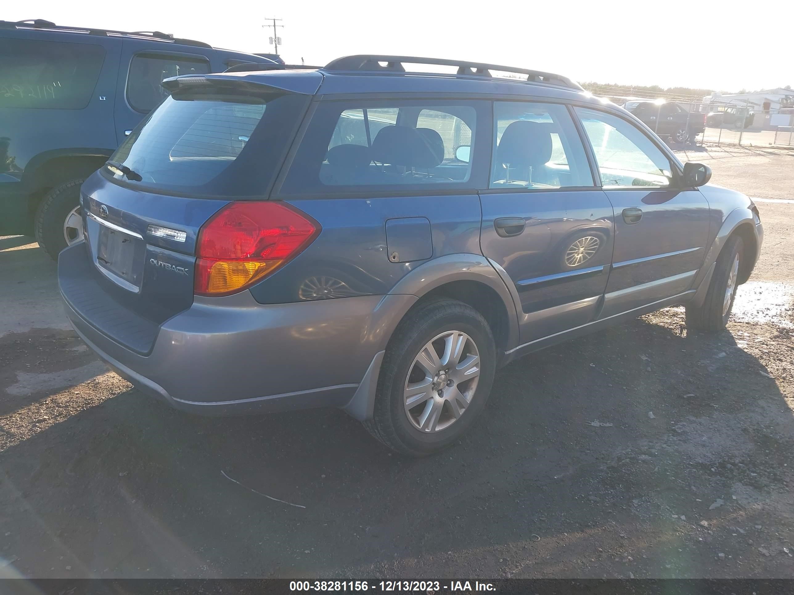 Photo 3 VIN: 4S4BP61C657329053 - SUBARU OUTBACK 