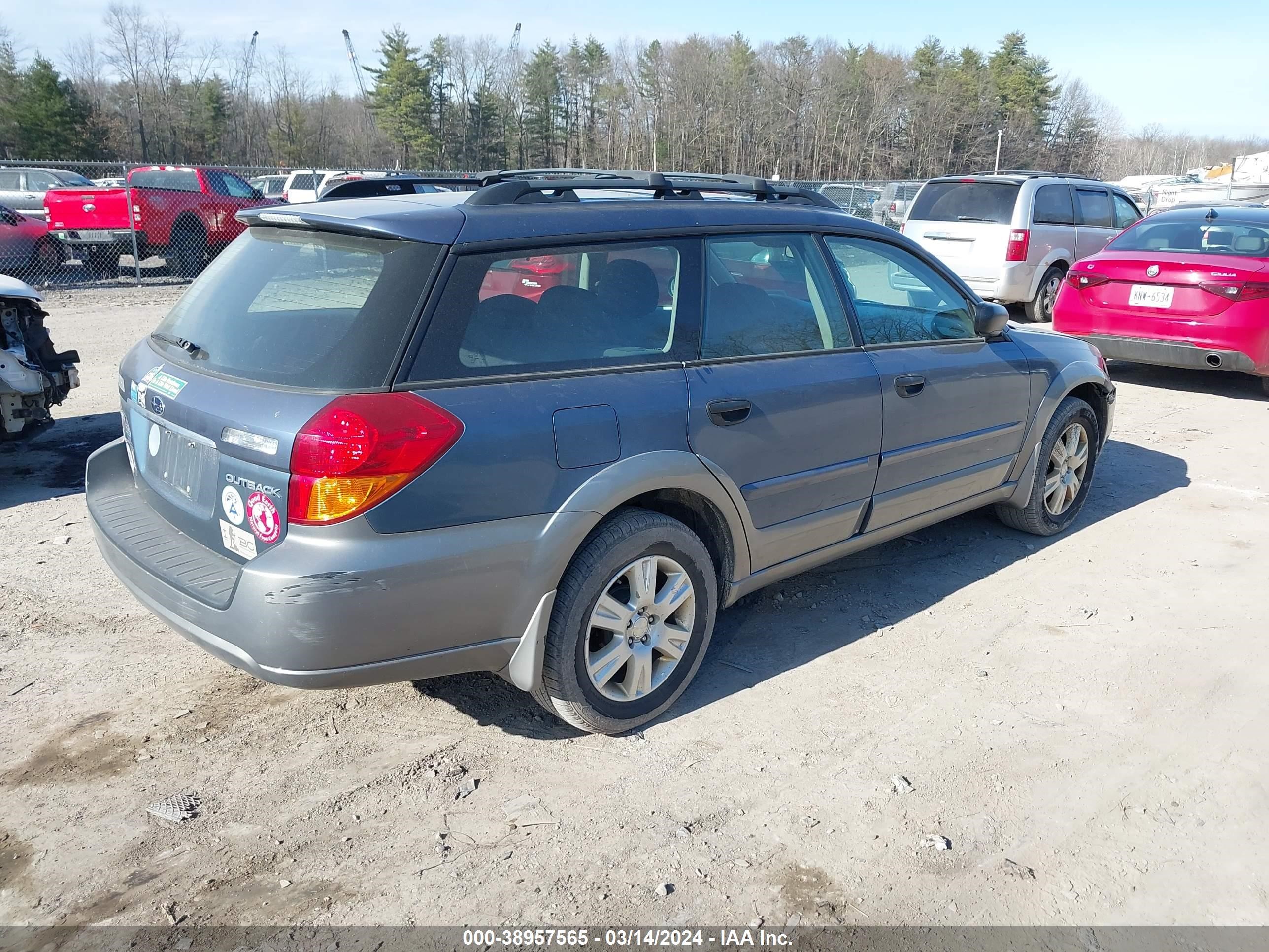 Photo 3 VIN: 4S4BP61C657393822 - SUBARU OUTBACK 