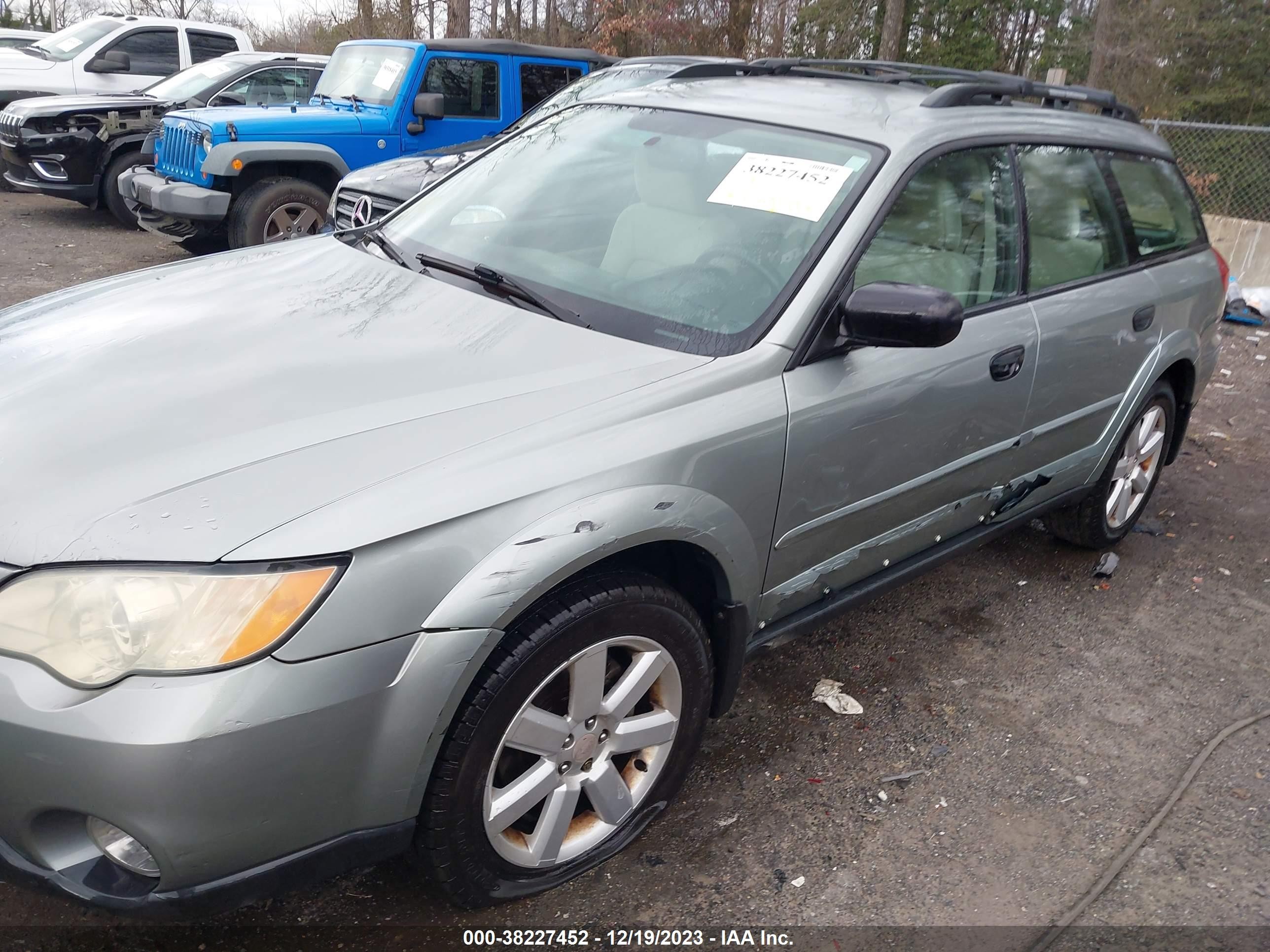 Photo 5 VIN: 4S4BP61C697344755 - SUBARU OUTBACK 