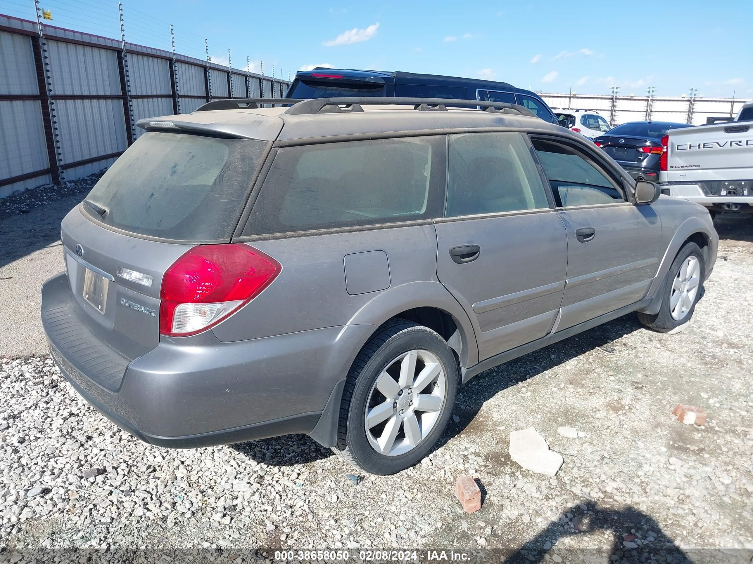 Photo 3 VIN: 4S4BP61C787331365 - SUBARU OUTBACK 