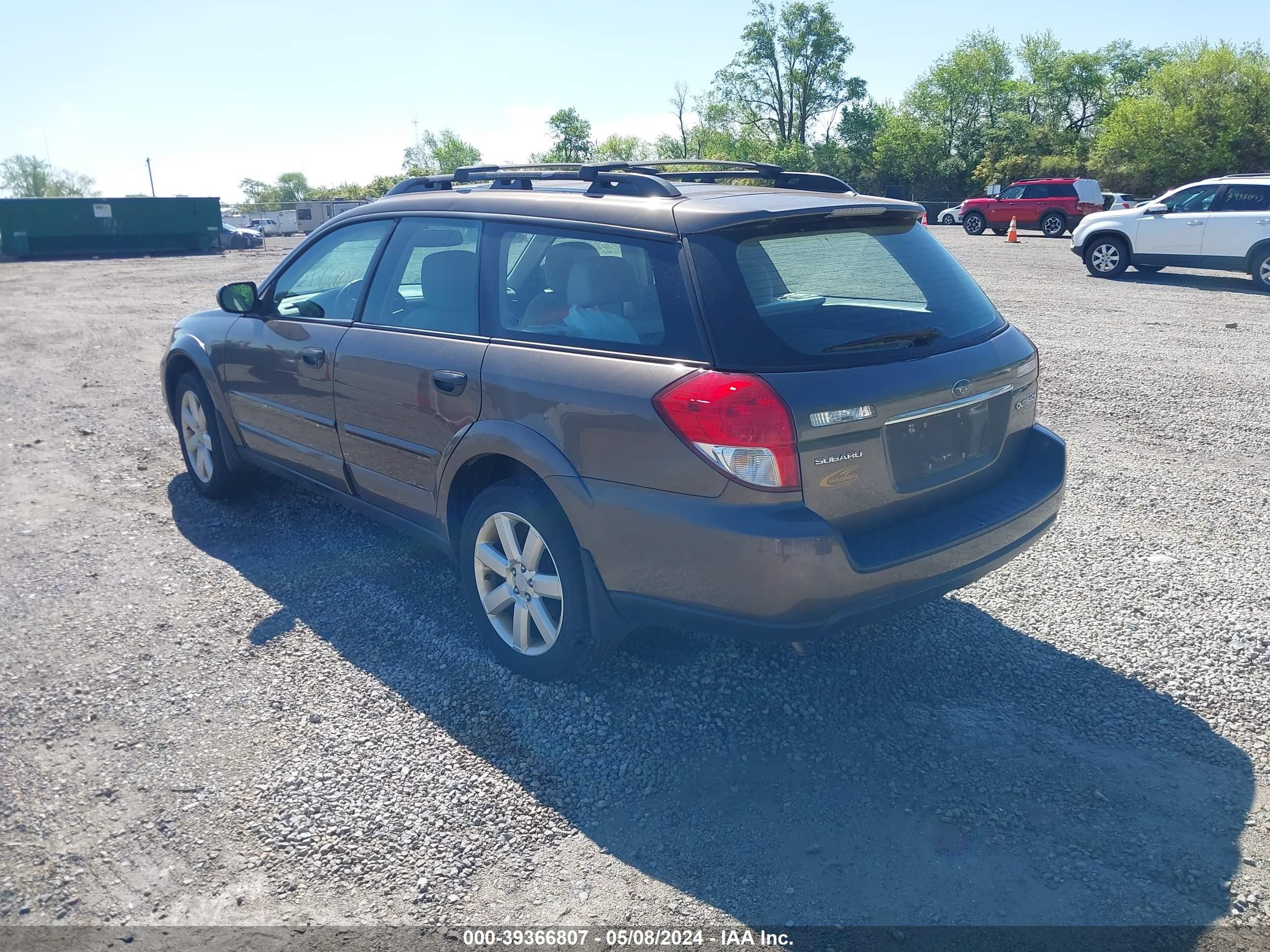 Photo 2 VIN: 4S4BP61C787349719 - SUBARU OUTBACK 