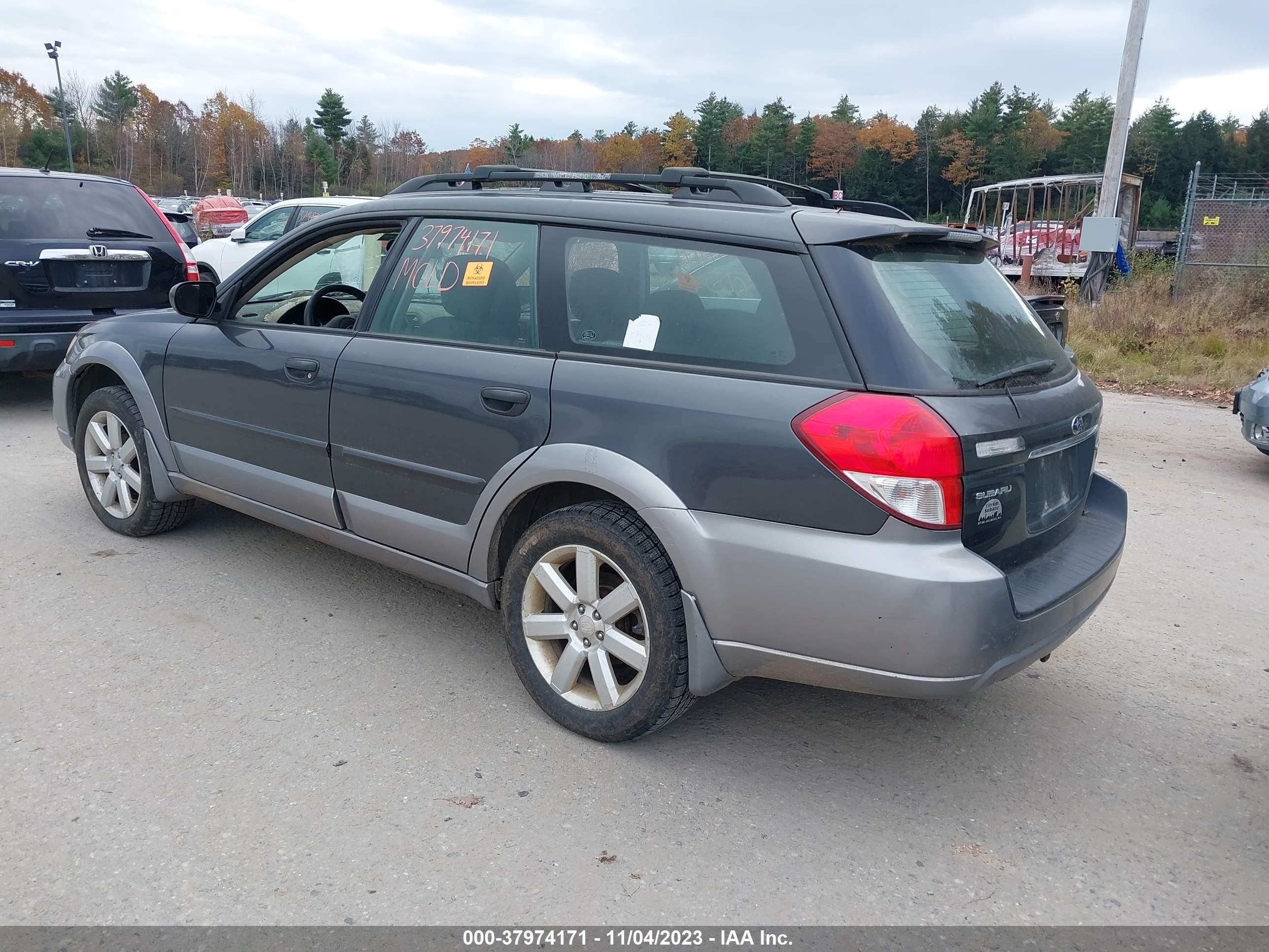 Photo 2 VIN: 4S4BP61C797336776 - SUBARU OUTBACK 