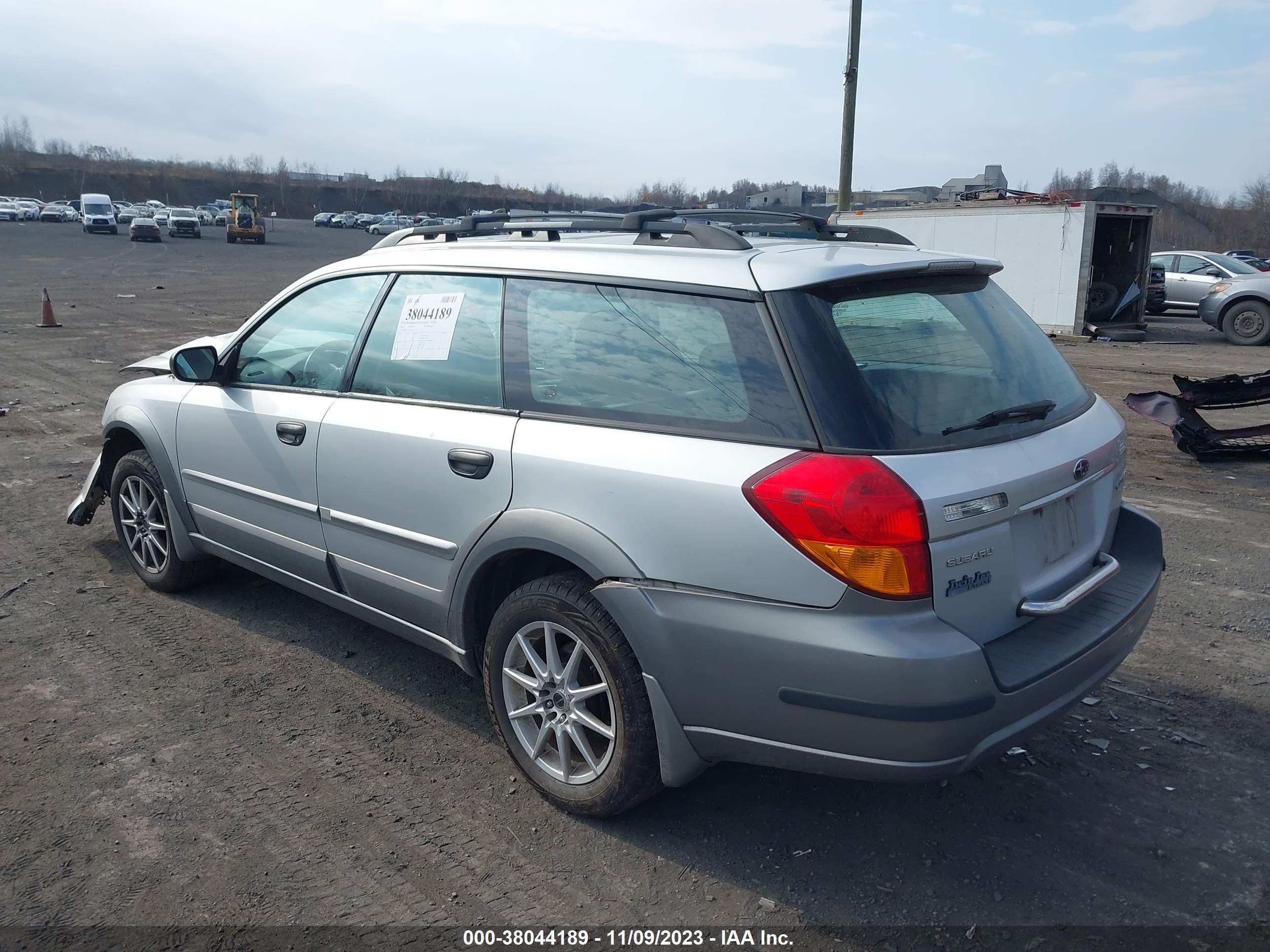 Photo 2 VIN: 4S4BP61C857344105 - SUBARU OUTBACK 