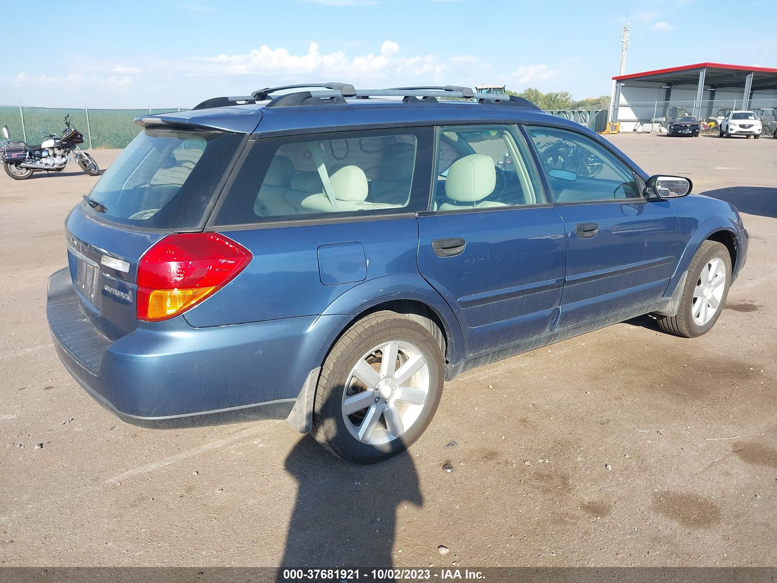 Photo 3 VIN: 4S4BP61C877320468 - SUBARU LEGACY 