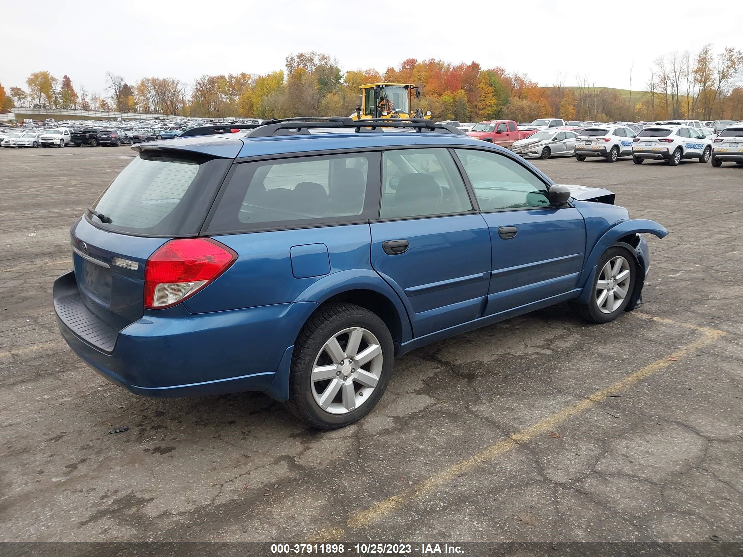 Photo 3 VIN: 4S4BP61C887365203 - SUBARU OUTBACK 