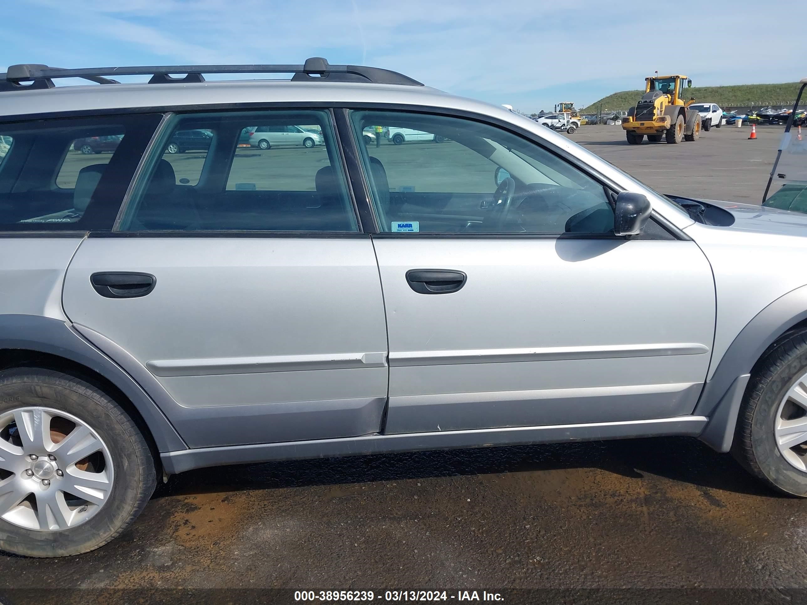 Photo 12 VIN: 4S4BP61C957317592 - SUBARU OUTBACK 