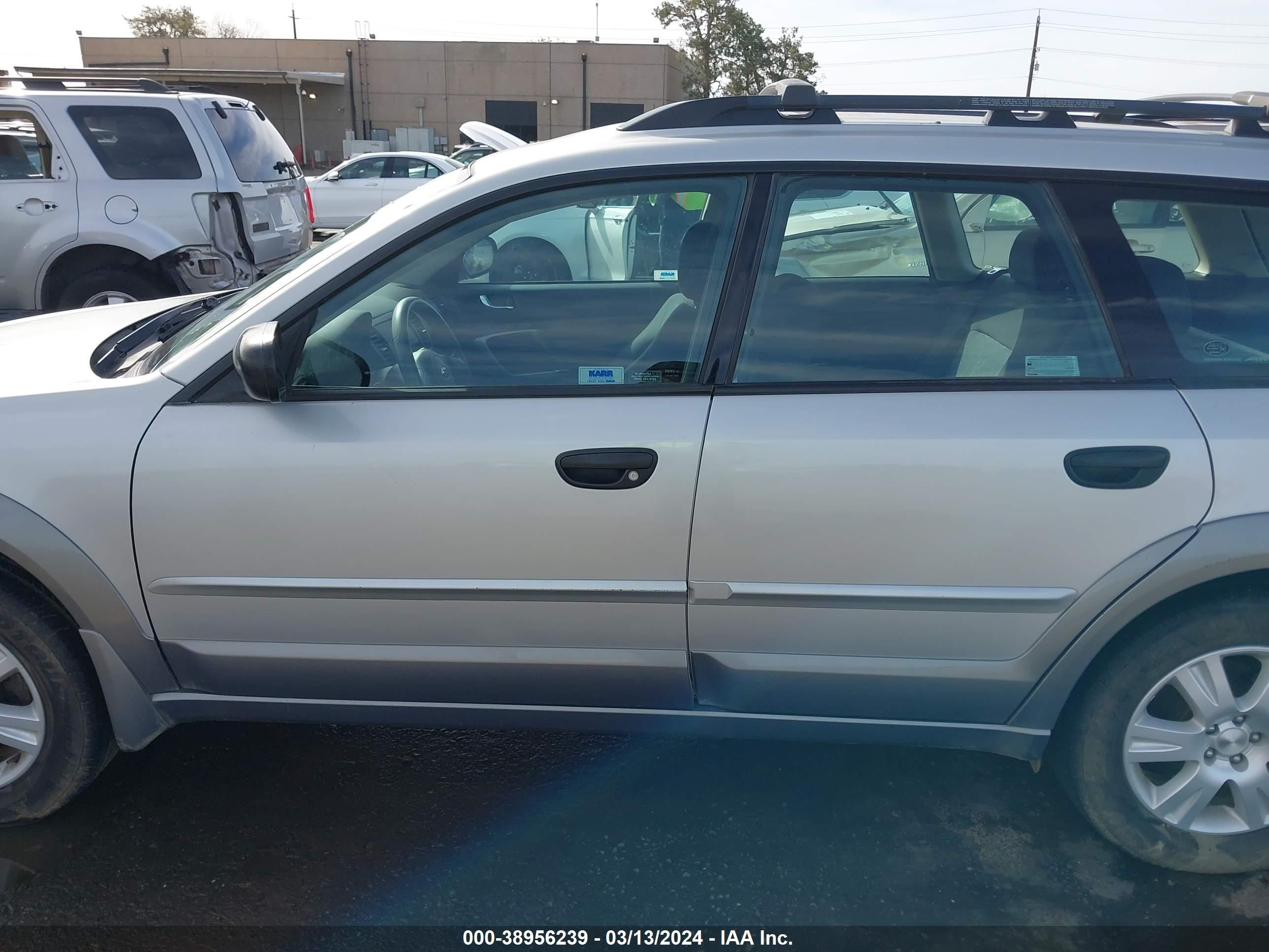 Photo 13 VIN: 4S4BP61C957317592 - SUBARU OUTBACK 