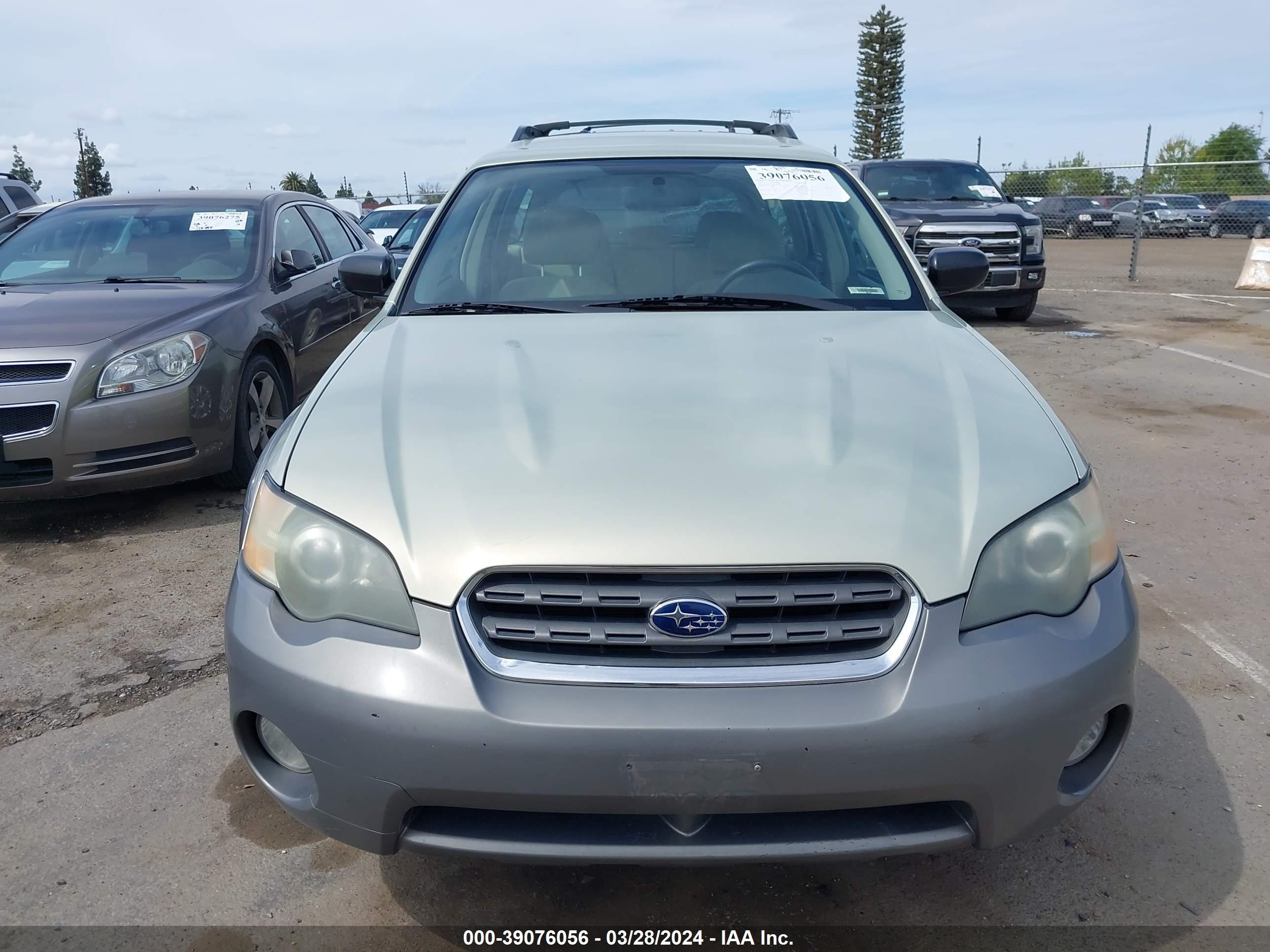 Photo 11 VIN: 4S4BP61C957388968 - SUBARU OUTBACK 