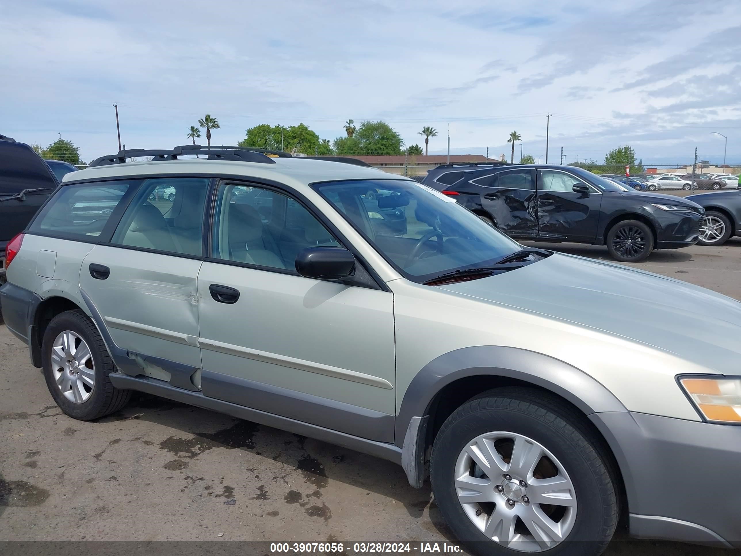 Photo 12 VIN: 4S4BP61C957388968 - SUBARU OUTBACK 