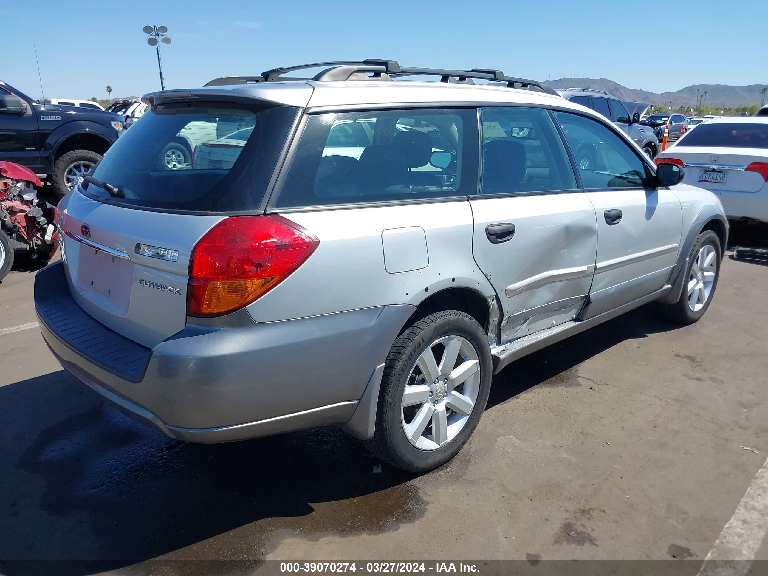 Photo 3 VIN: 4S4BP61C967357804 - VOLKSWAGEN JETTA 