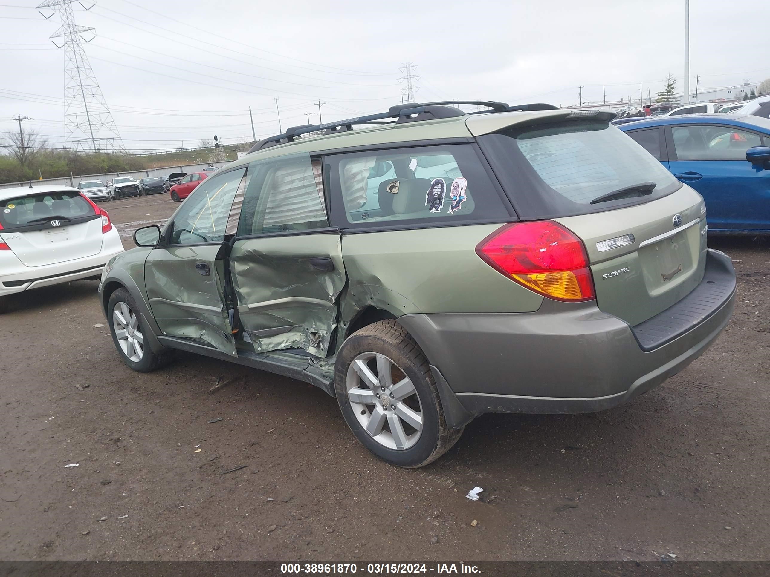 Photo 2 VIN: 4S4BP61C977322651 - SUBARU OUTBACK 