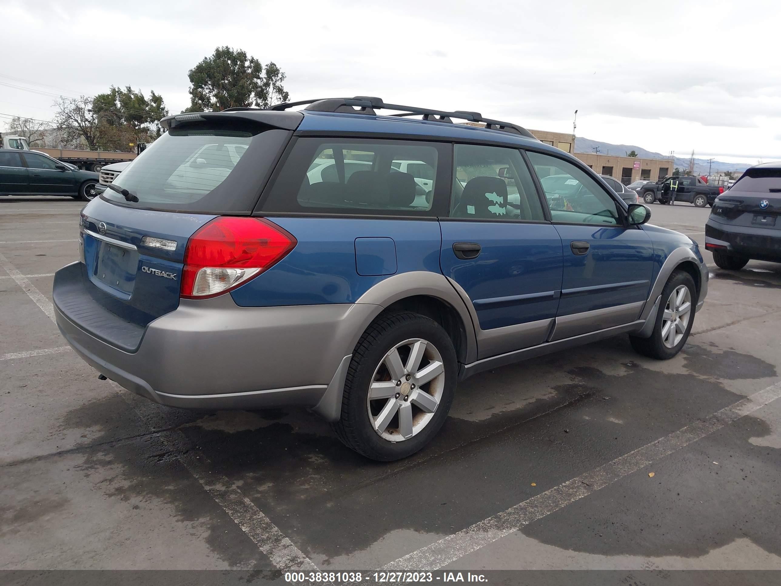 Photo 3 VIN: 4S4BP61C987336762 - SUBARU OUTBACK 