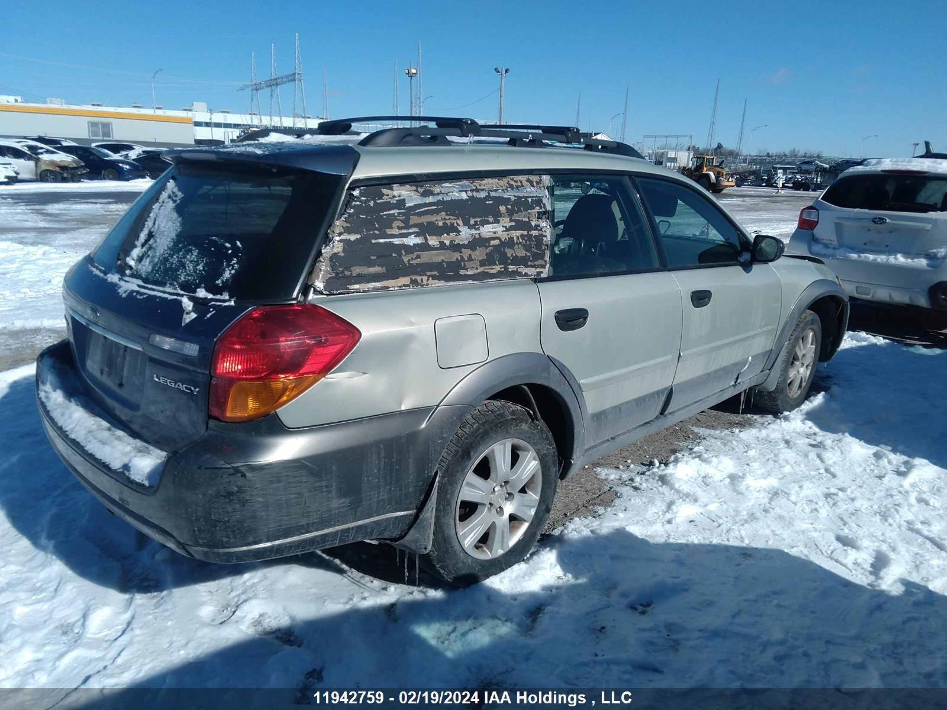 Photo 3 VIN: 4S4BP61CX57305211 - SUBARU LEGACY 