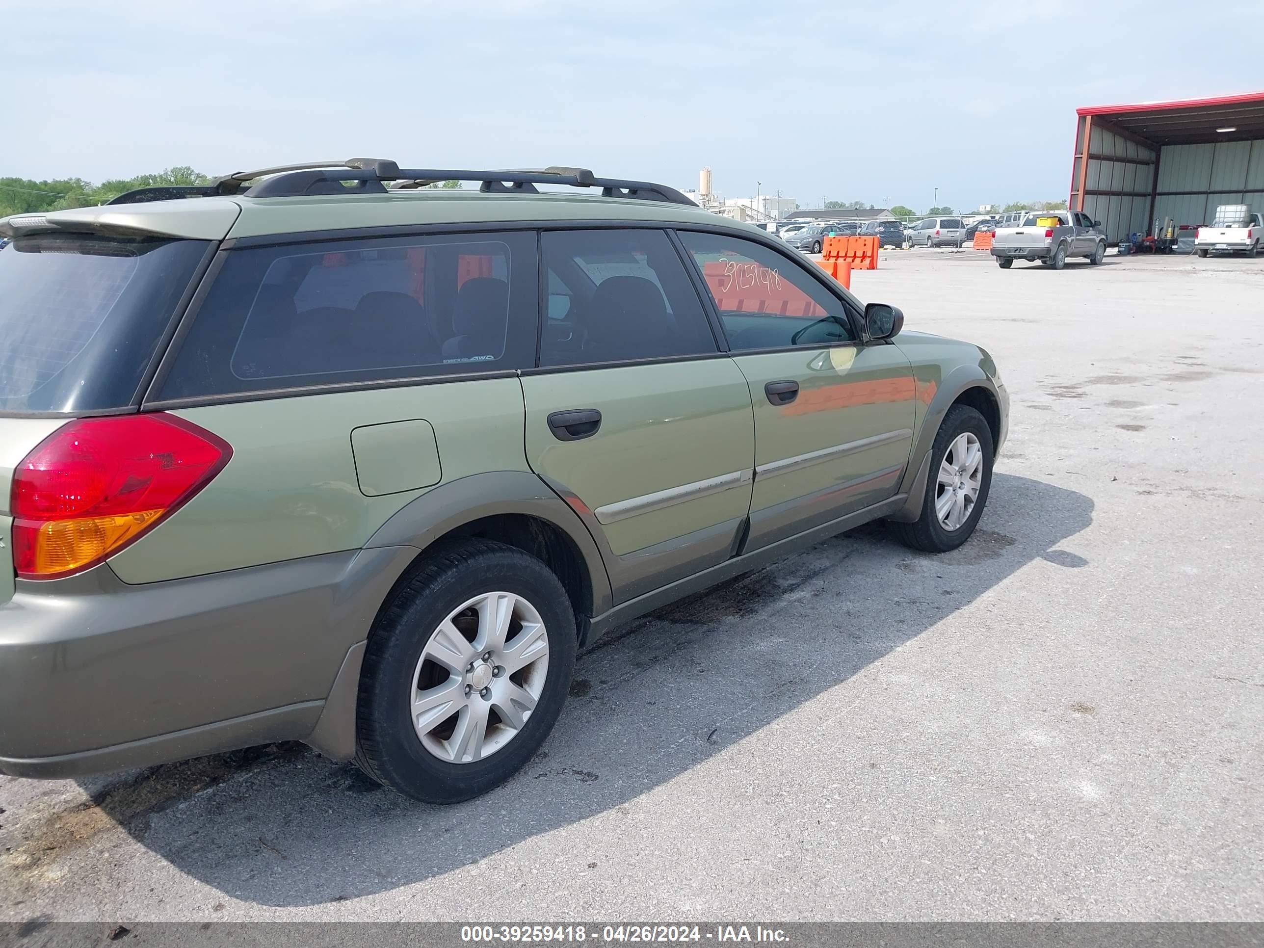 Photo 11 VIN: 4S4BP61CX57334868 - SUBARU OUTBACK 