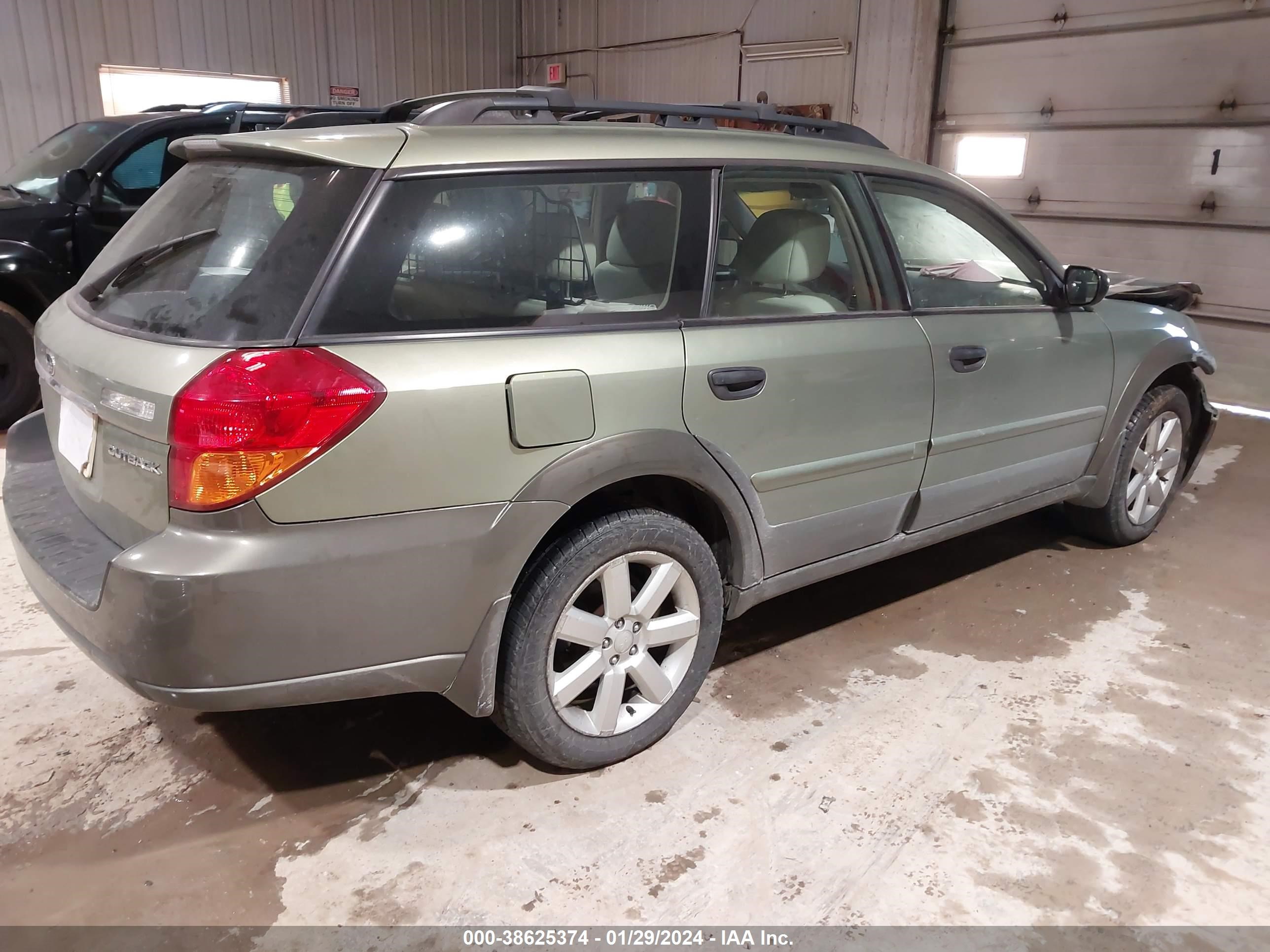 Photo 3 VIN: 4S4BP61CX67361666 - SUBARU OUTBACK 