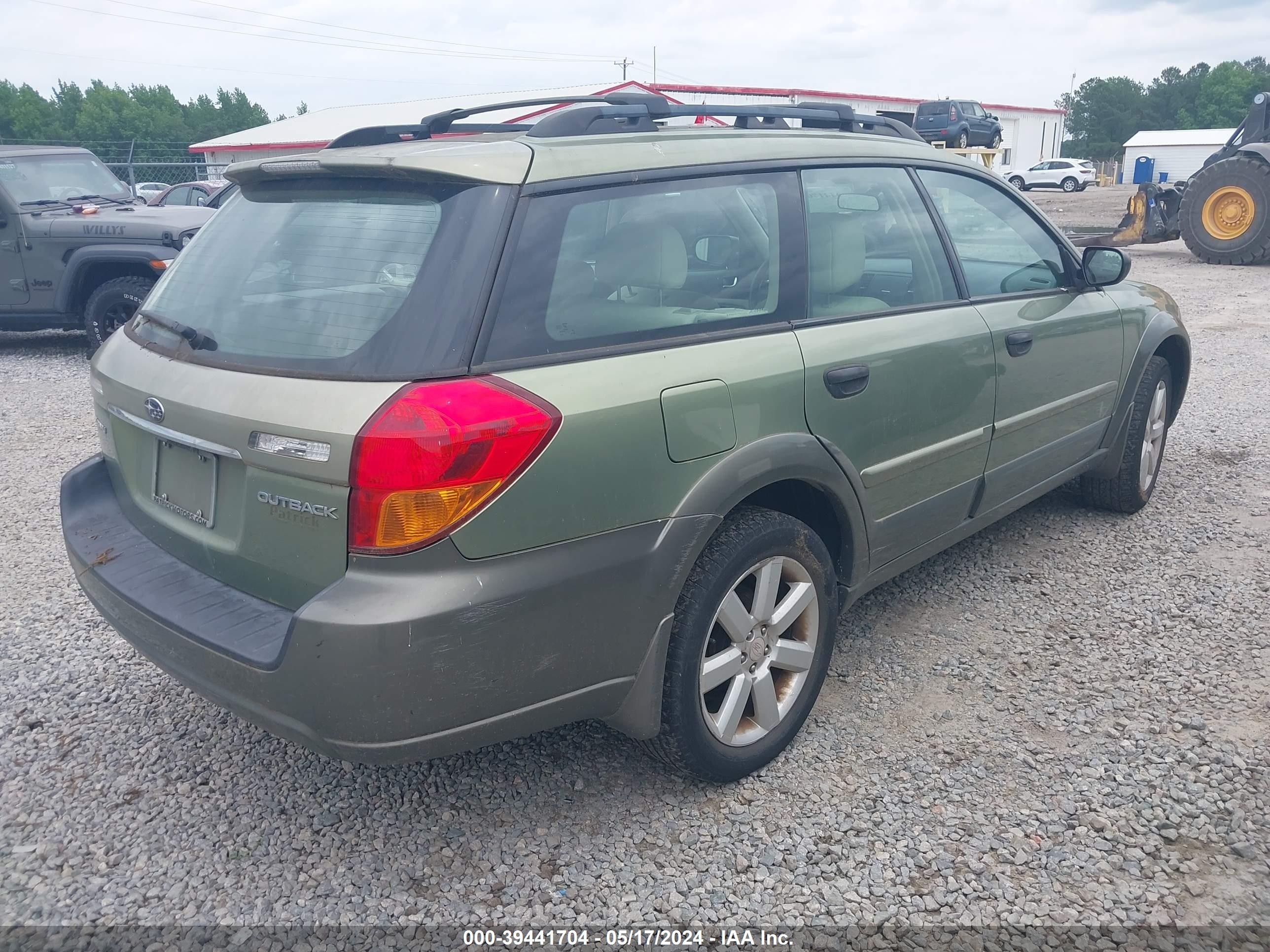 Photo 3 VIN: 4S4BP61CX77322318 - SUBARU OUTBACK 