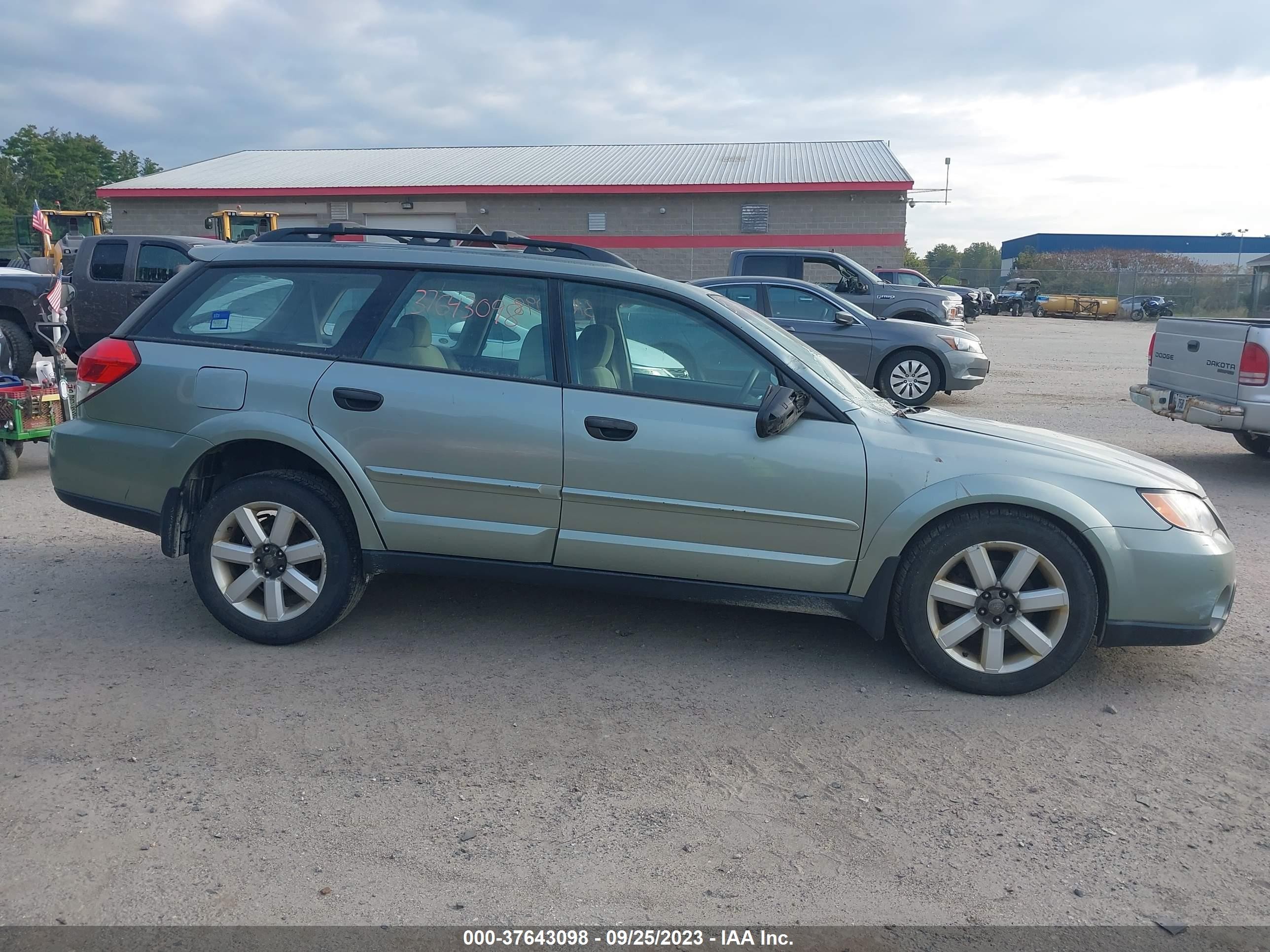 Photo 12 VIN: 4S4BP61CX97341177 - SUBARU OUTBACK 