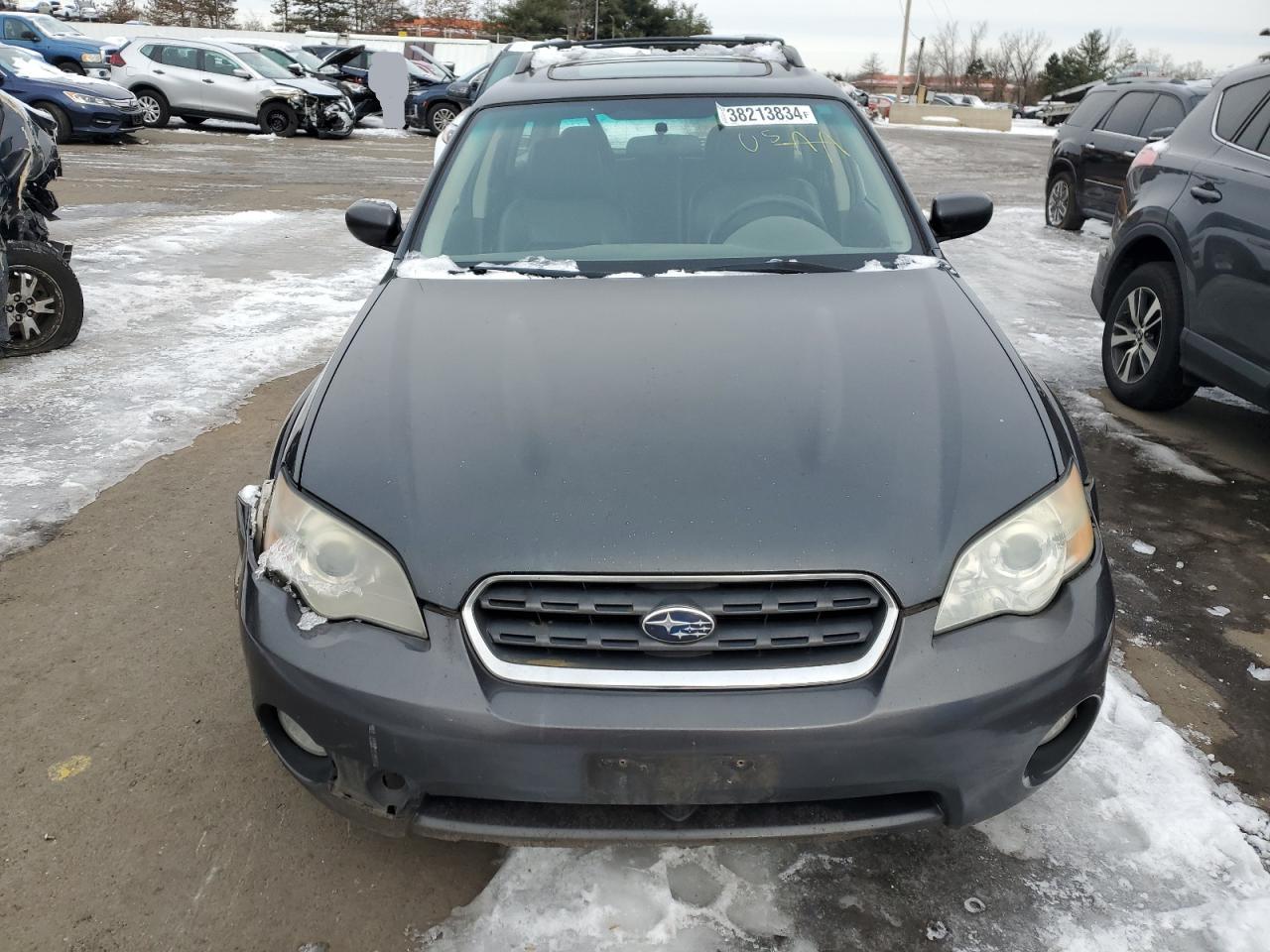 Photo 4 VIN: 4S4BP62C077301573 - SUBARU OUTBACK 