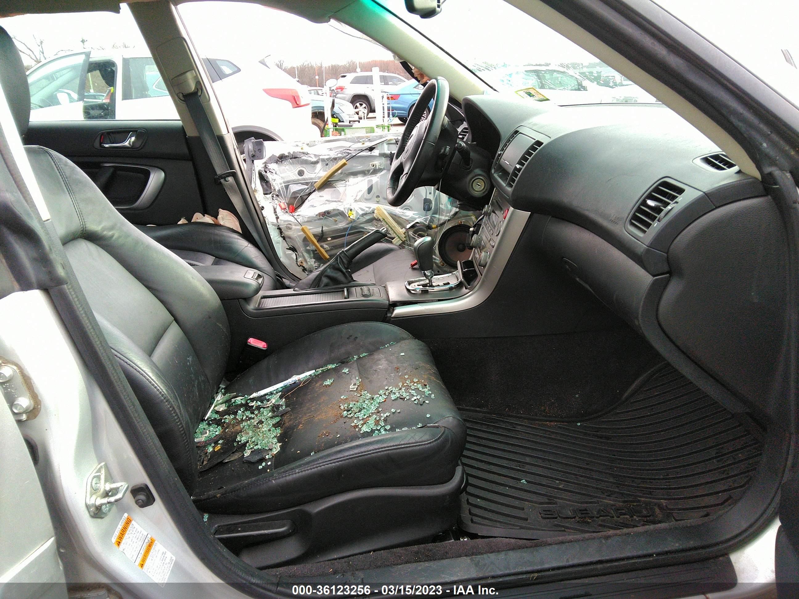 Photo 4 VIN: 4S4BP62C467343324 - SUBARU LEGACY 