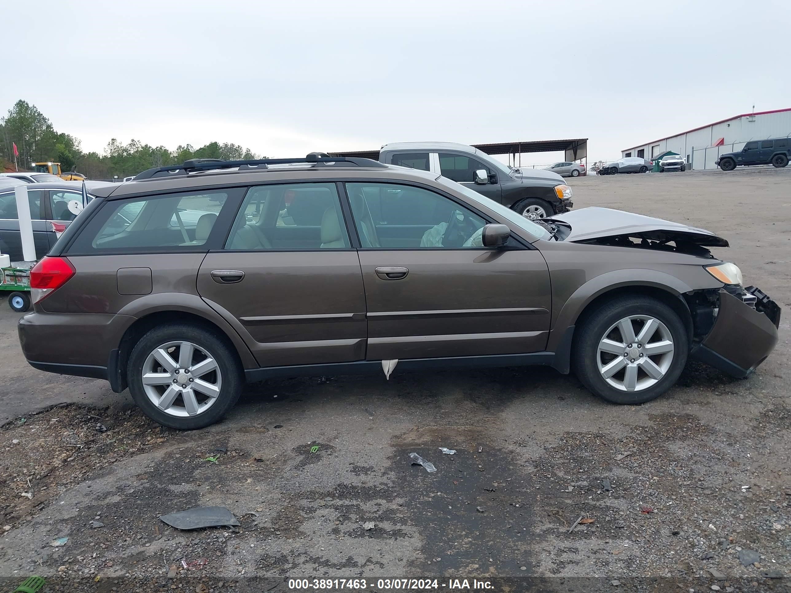 Photo 13 VIN: 4S4BP62C787339500 - SUBARU OUTBACK 