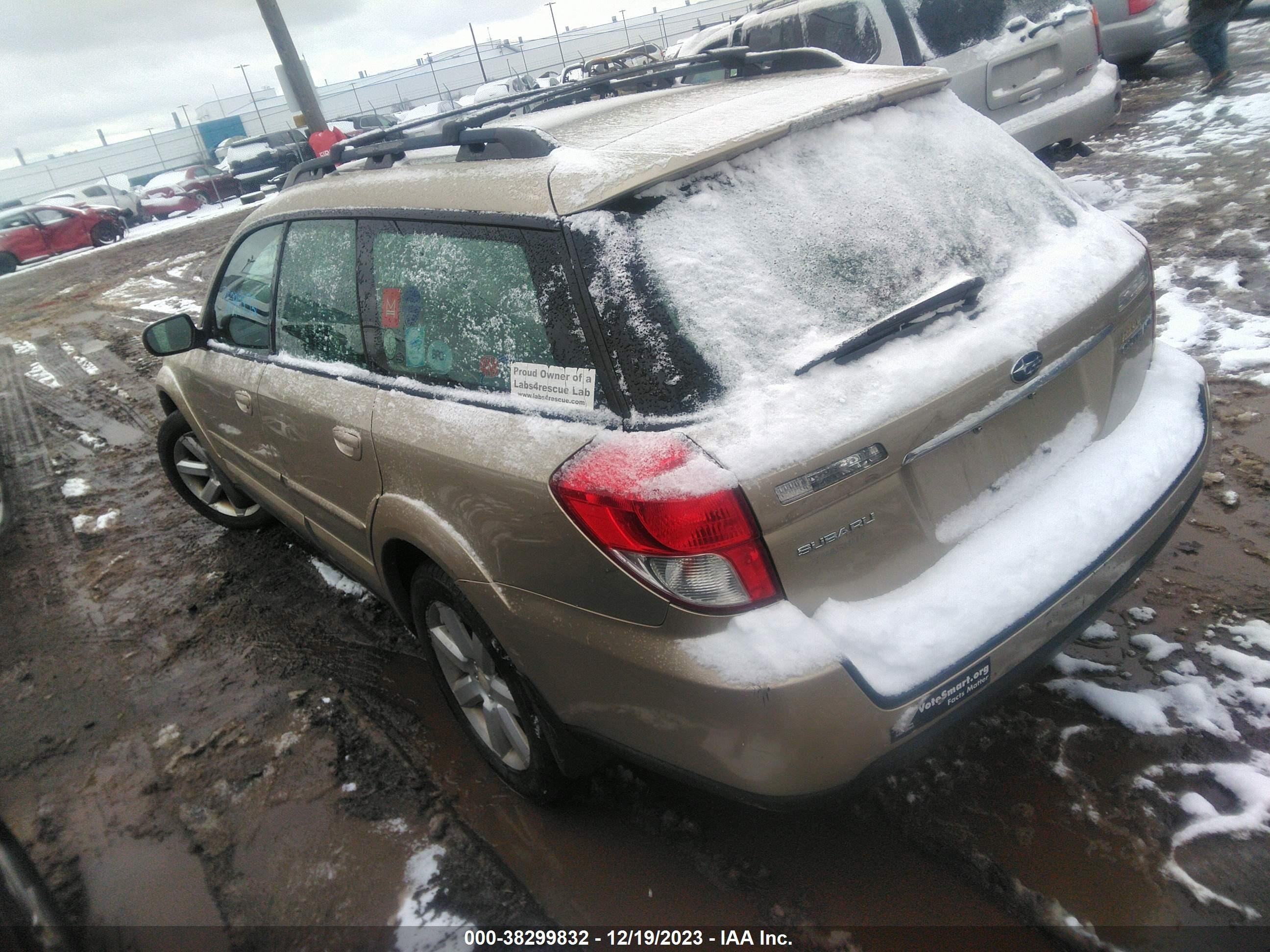 Photo 2 VIN: 4S4BP62C887309910 - SUBARU OUTBACK 