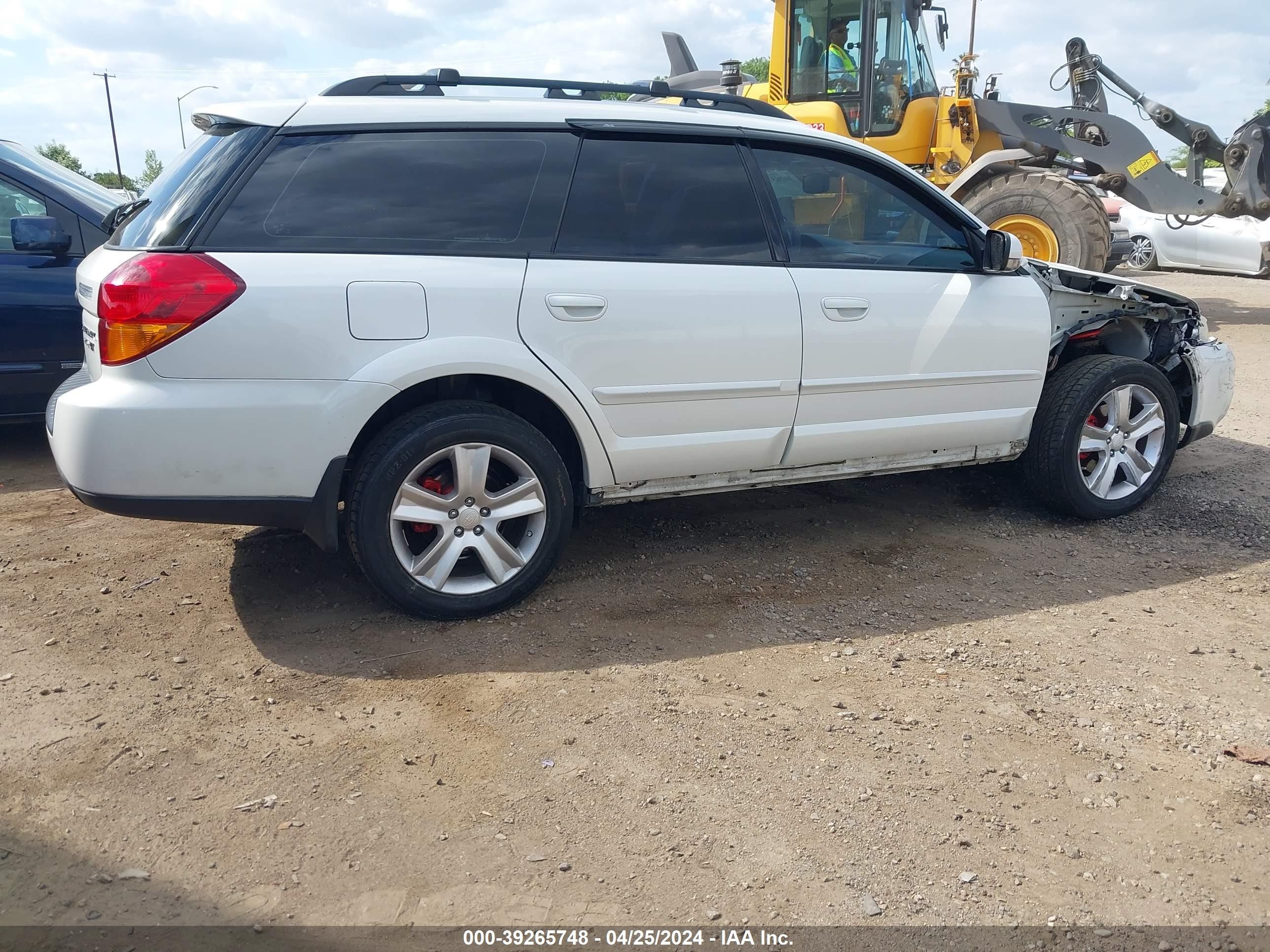 Photo 12 VIN: 4S4BP63CX74340056 - SUBARU OUTBACK 