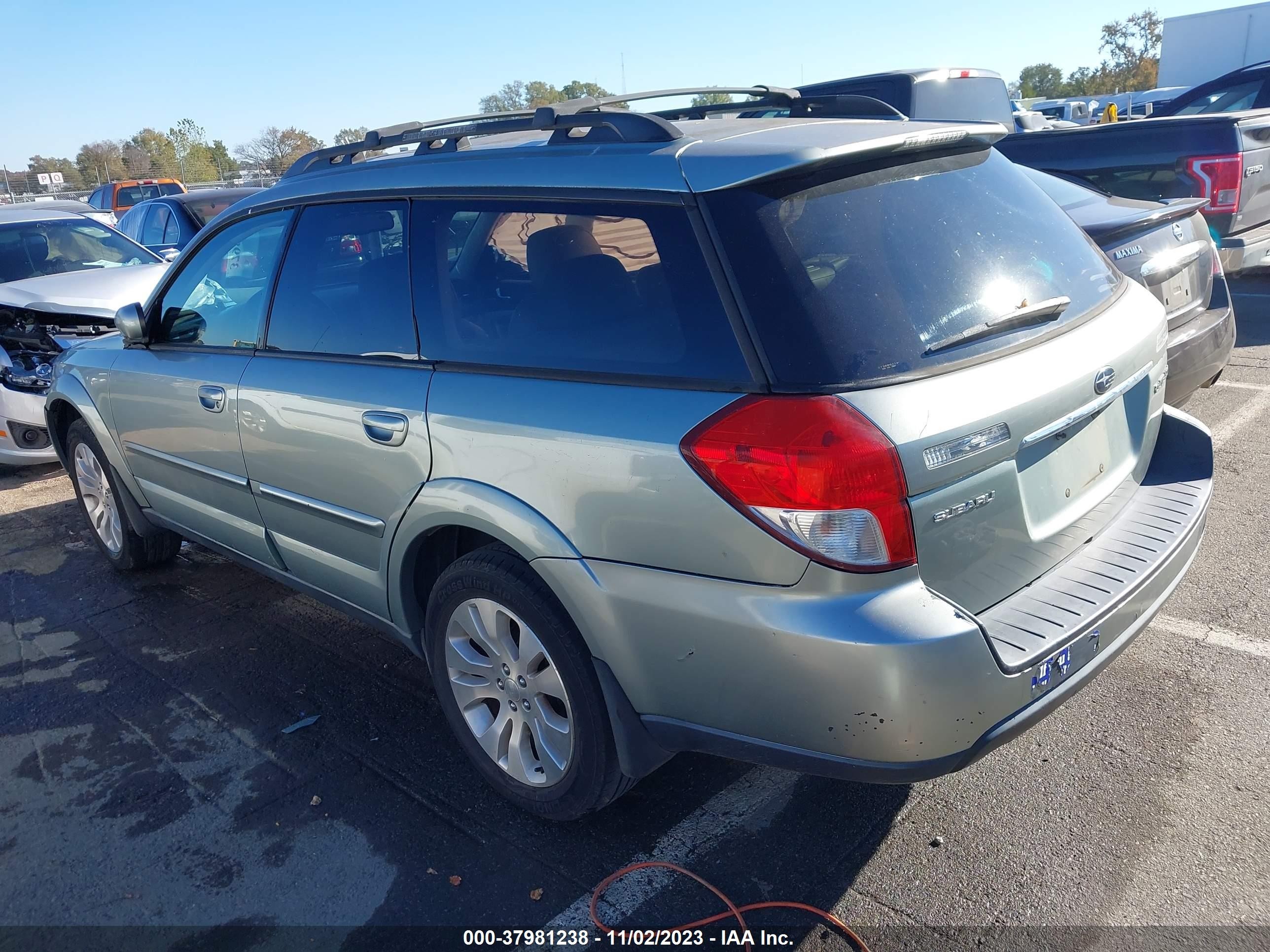 Photo 2 VIN: 4S4BP66C397324133 - SUBARU OUTBACK 