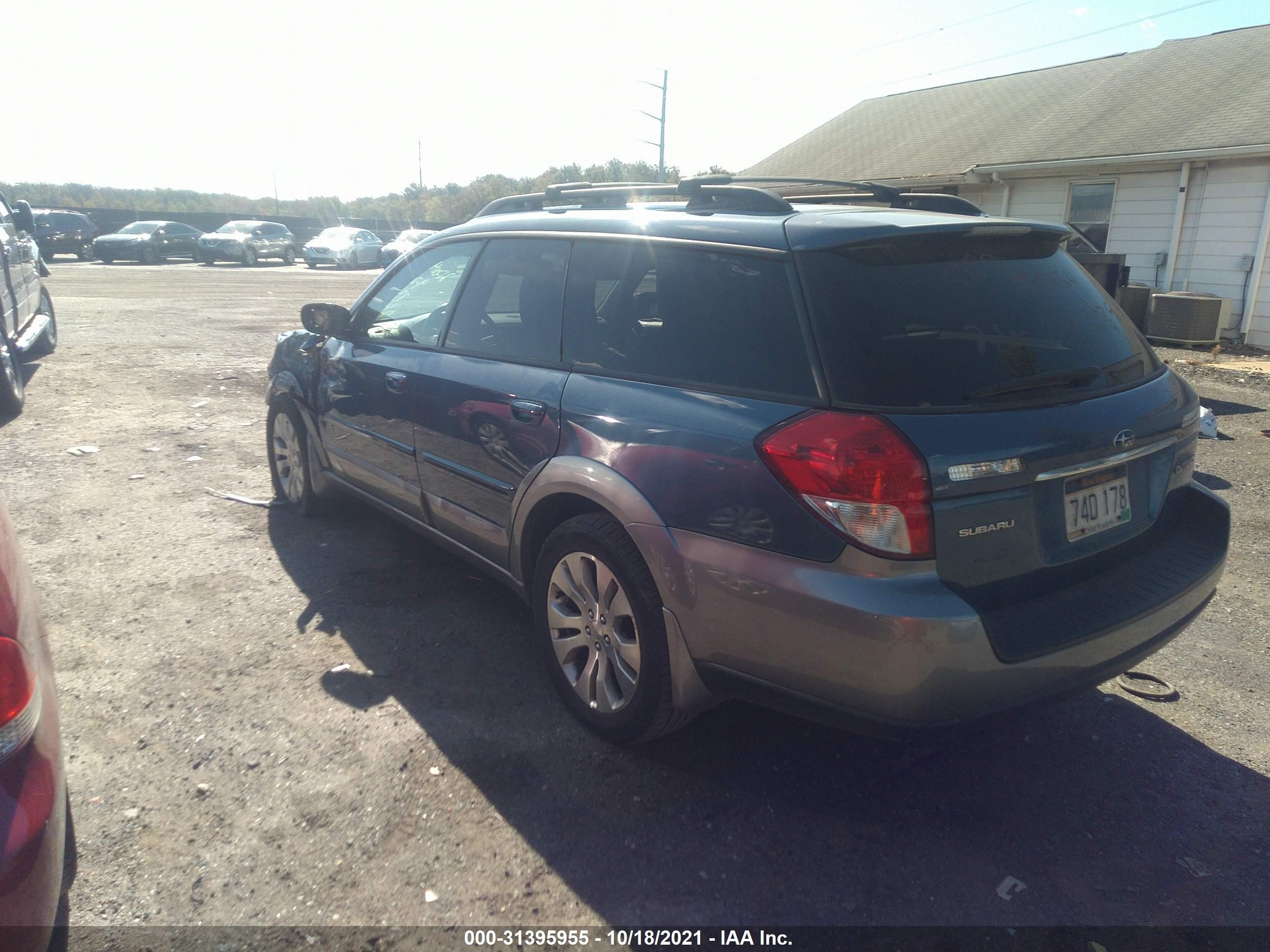 Photo 2 VIN: 4S4BP66C397348402 - SUBARU OUTBACK 