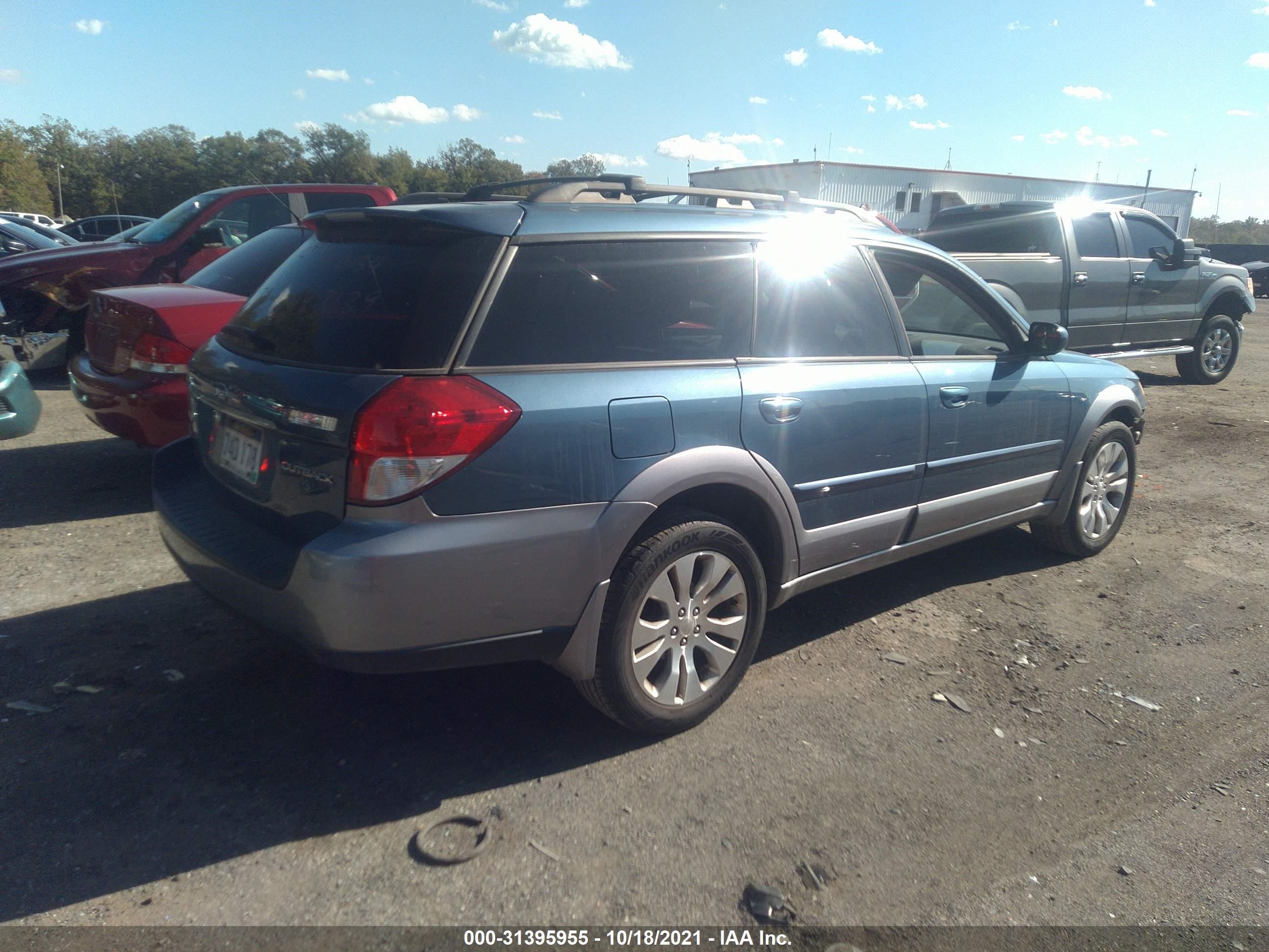 Photo 3 VIN: 4S4BP66C397348402 - SUBARU OUTBACK 