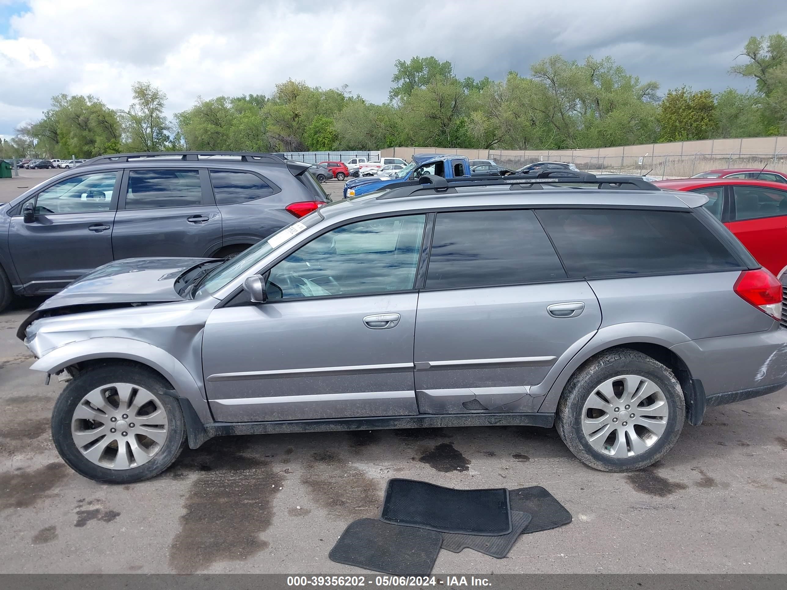 Photo 14 VIN: 4S4BP66C497337179 - SUBARU OUTBACK 