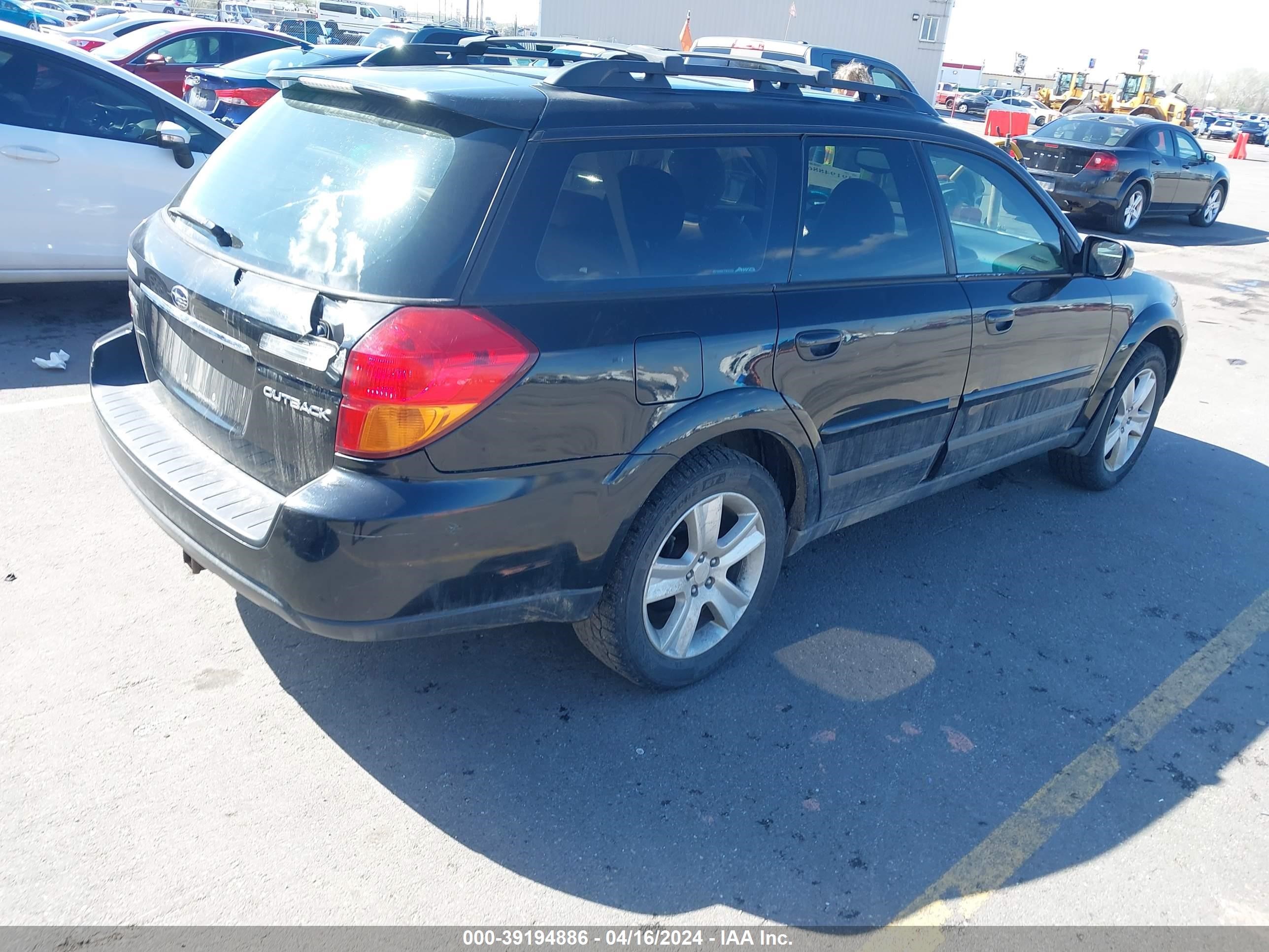 Photo 3 VIN: 4S4BP67C254350295 - SUBARU OUTBACK 