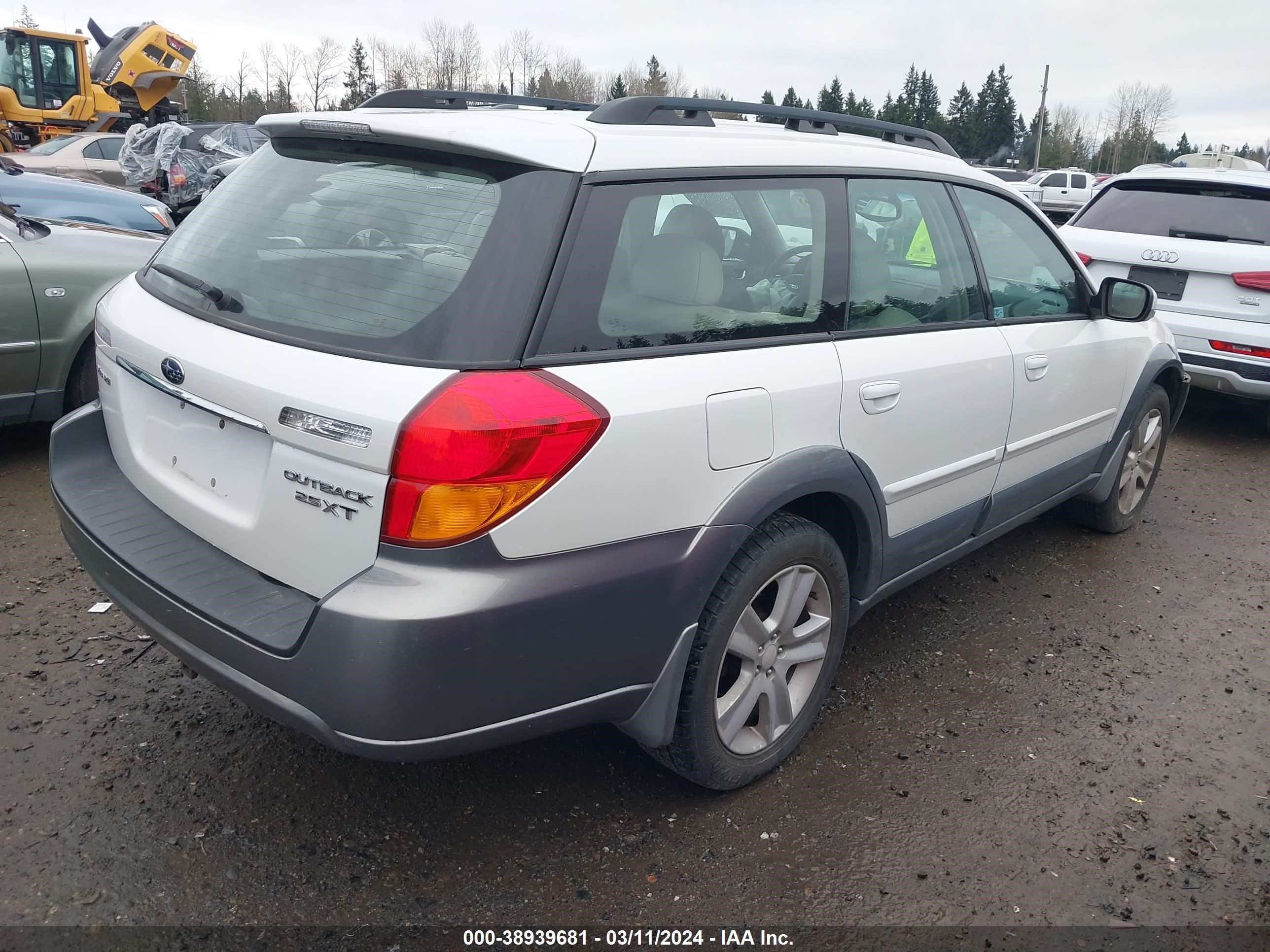 Photo 3 VIN: 4S4BP67C454350007 - SUBARU OUTBACK 