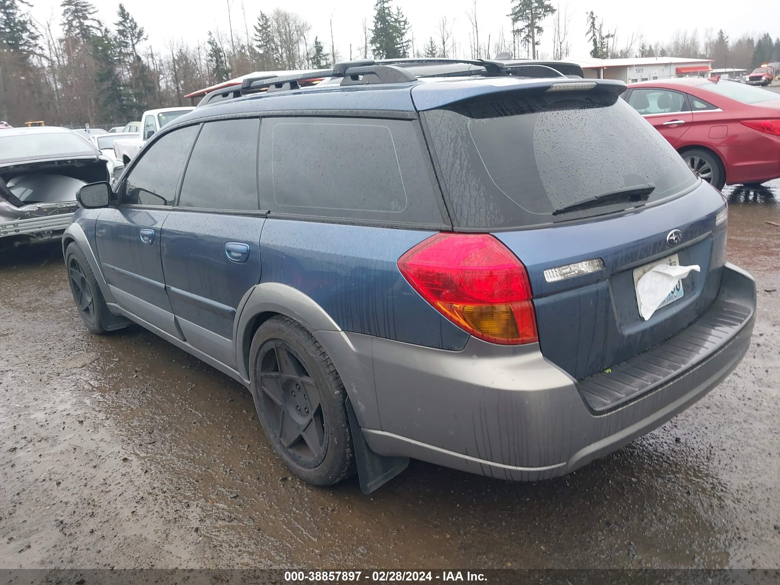 Photo 2 VIN: 4S4BP68C156359802 - SUBARU OUTBACK 