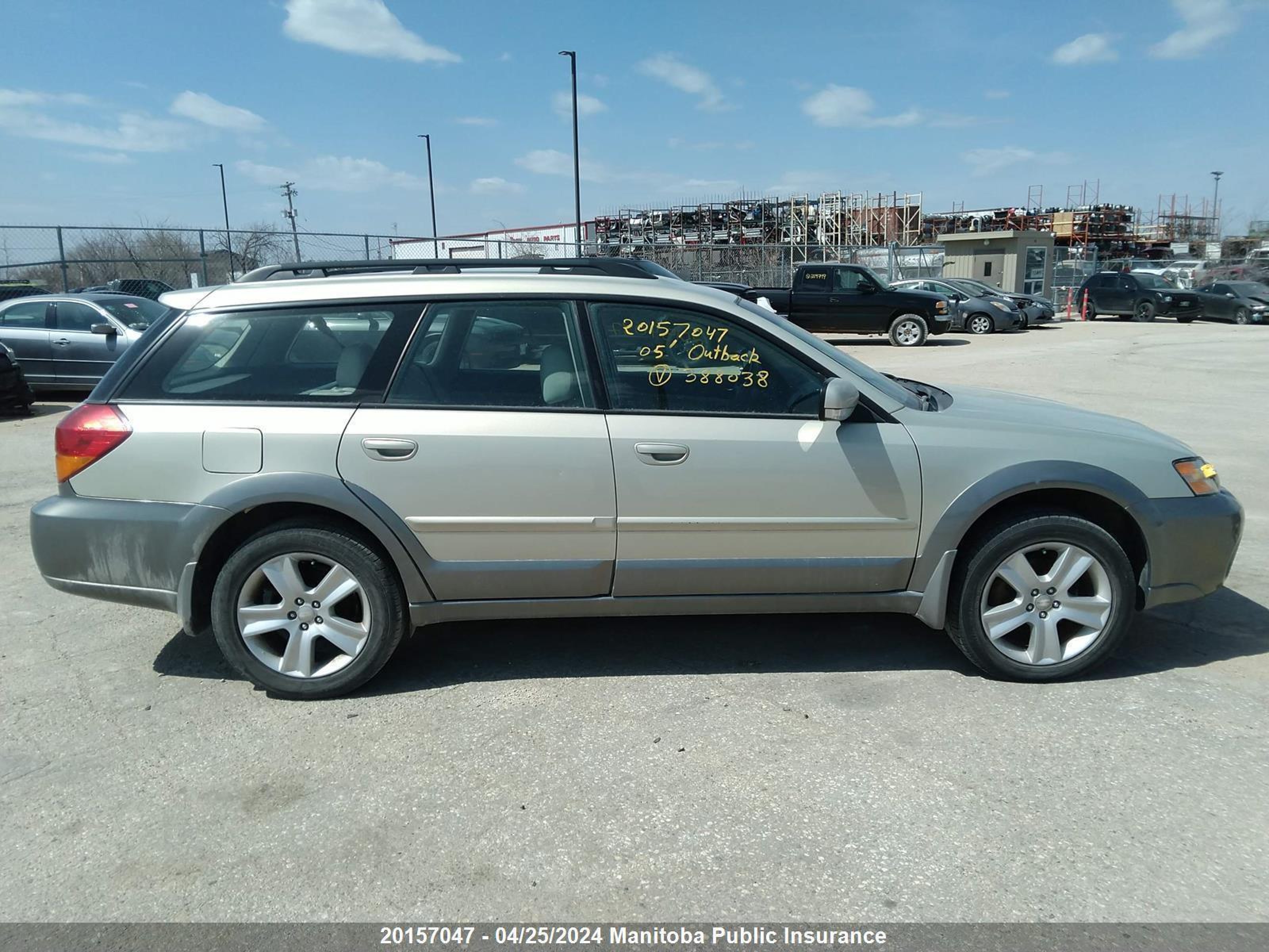 Photo 12 VIN: 4S4BP84C754388038 - SUBARU OUTBACK 