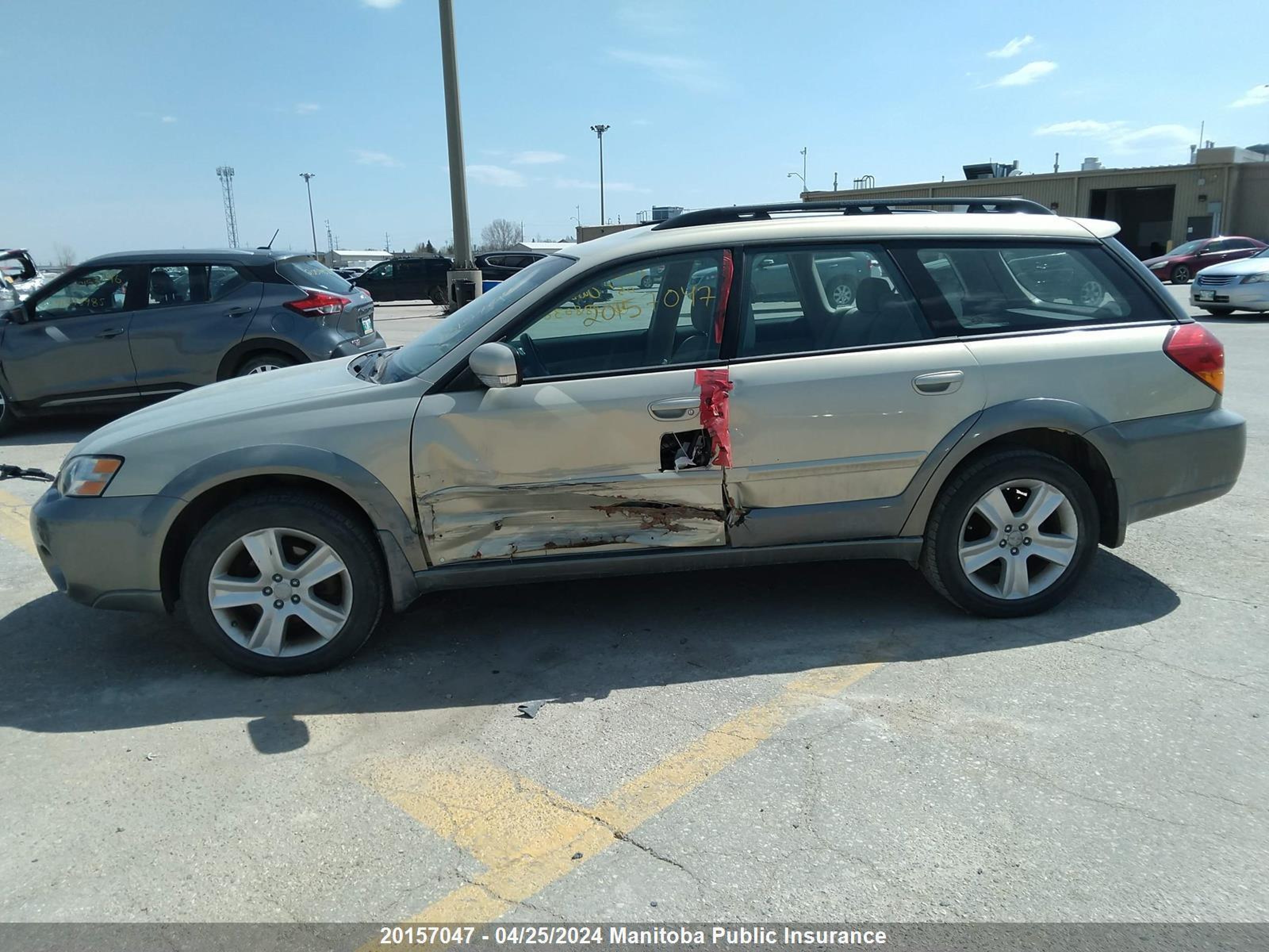 Photo 6 VIN: 4S4BP84C754388038 - SUBARU OUTBACK 