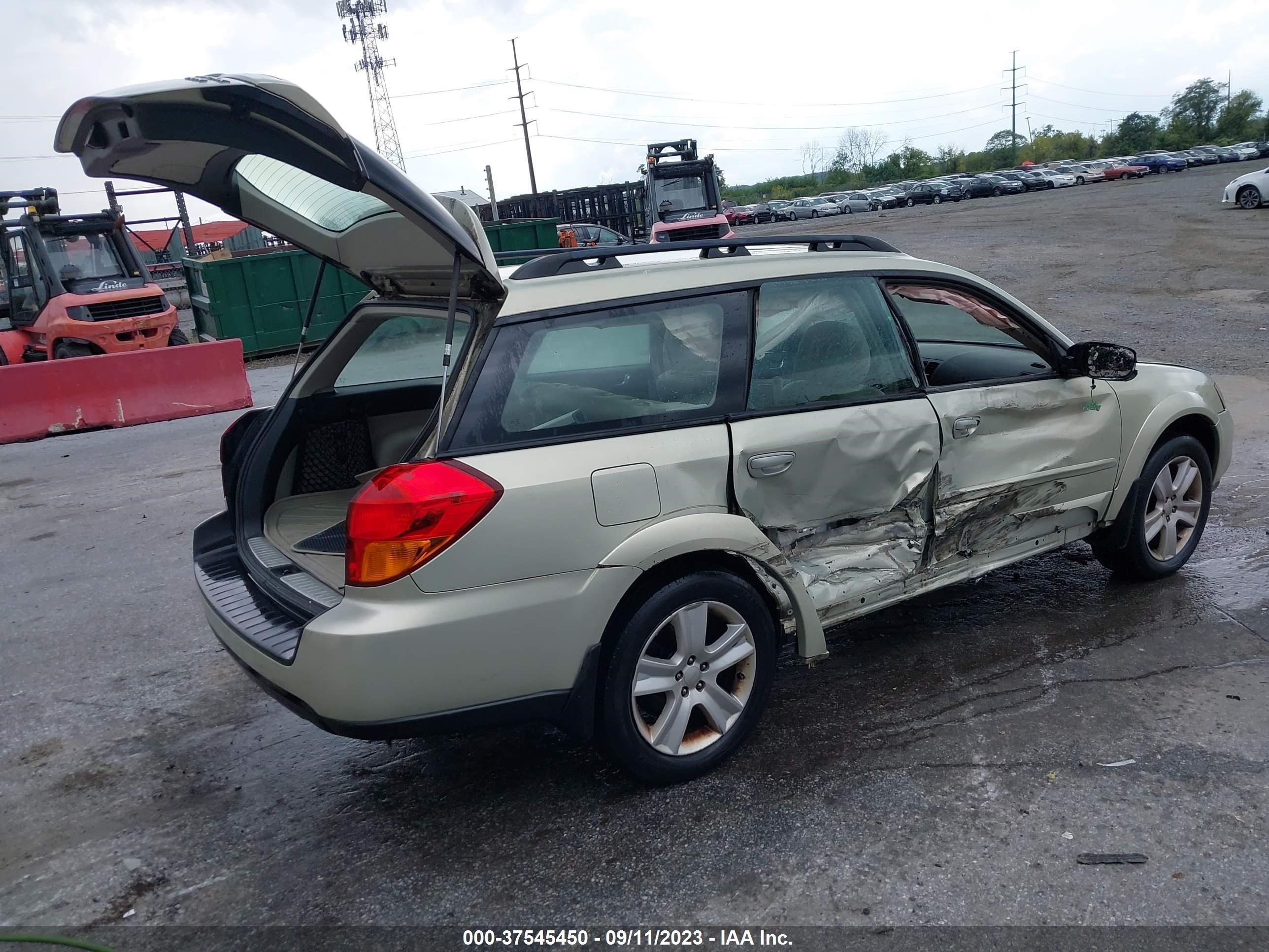 Photo 3 VIN: 4S4BP85C054373833 - SUBARU LEGACY 