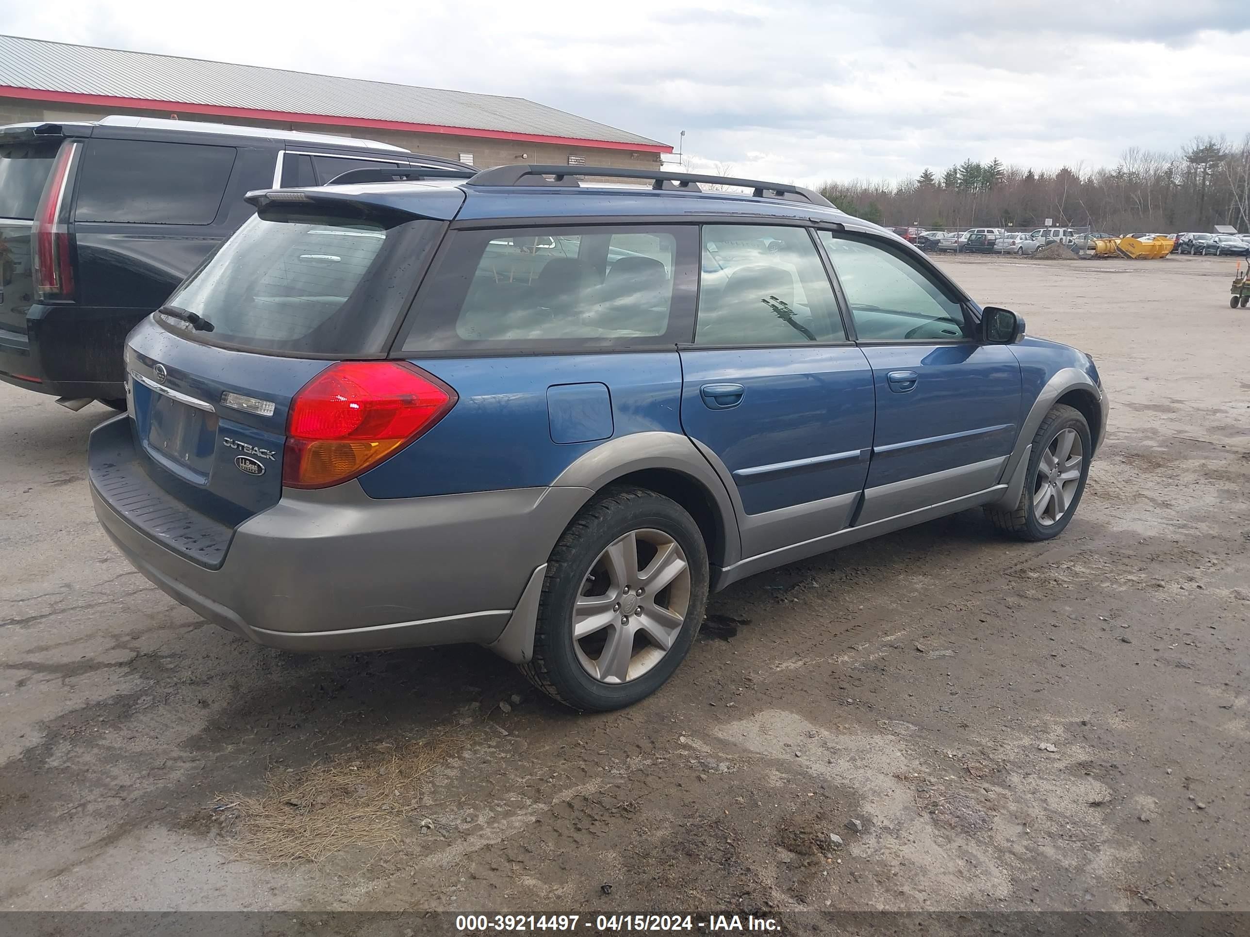 Photo 3 VIN: 4S4BP86C074337738 - SUBARU OUTBACK 