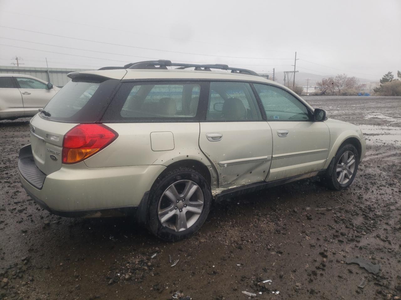 Photo 2 VIN: 4S4BP86C454340705 - SUBARU LEGACY 