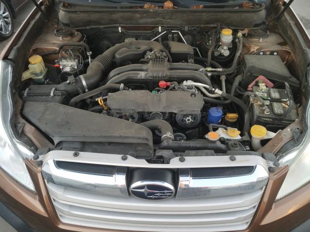 Photo 6 VIN: 4S4BRBAC0D3317585 - SUBARU OUTBACK 