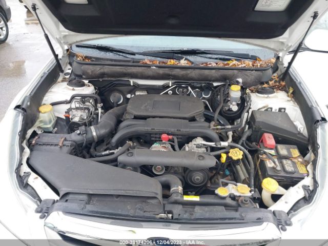 Photo 9 VIN: 4S4BRBAC1C3261252 - SUBARU OUTBACK 